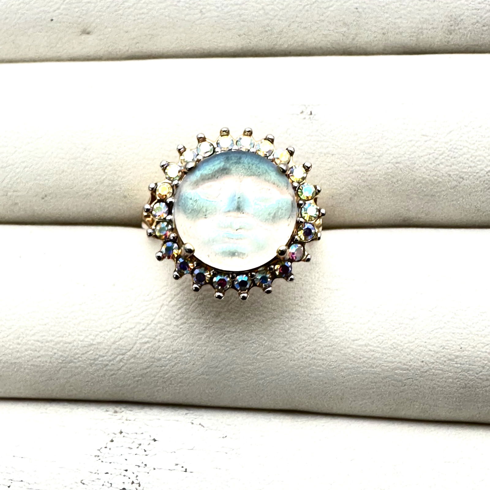 Vintage Kirks Folly Crystal Gold Tone Moon Face Ring Size 6: Vintage Kirks Folly Crystal Gold Tone Moon Face Ring Size 7