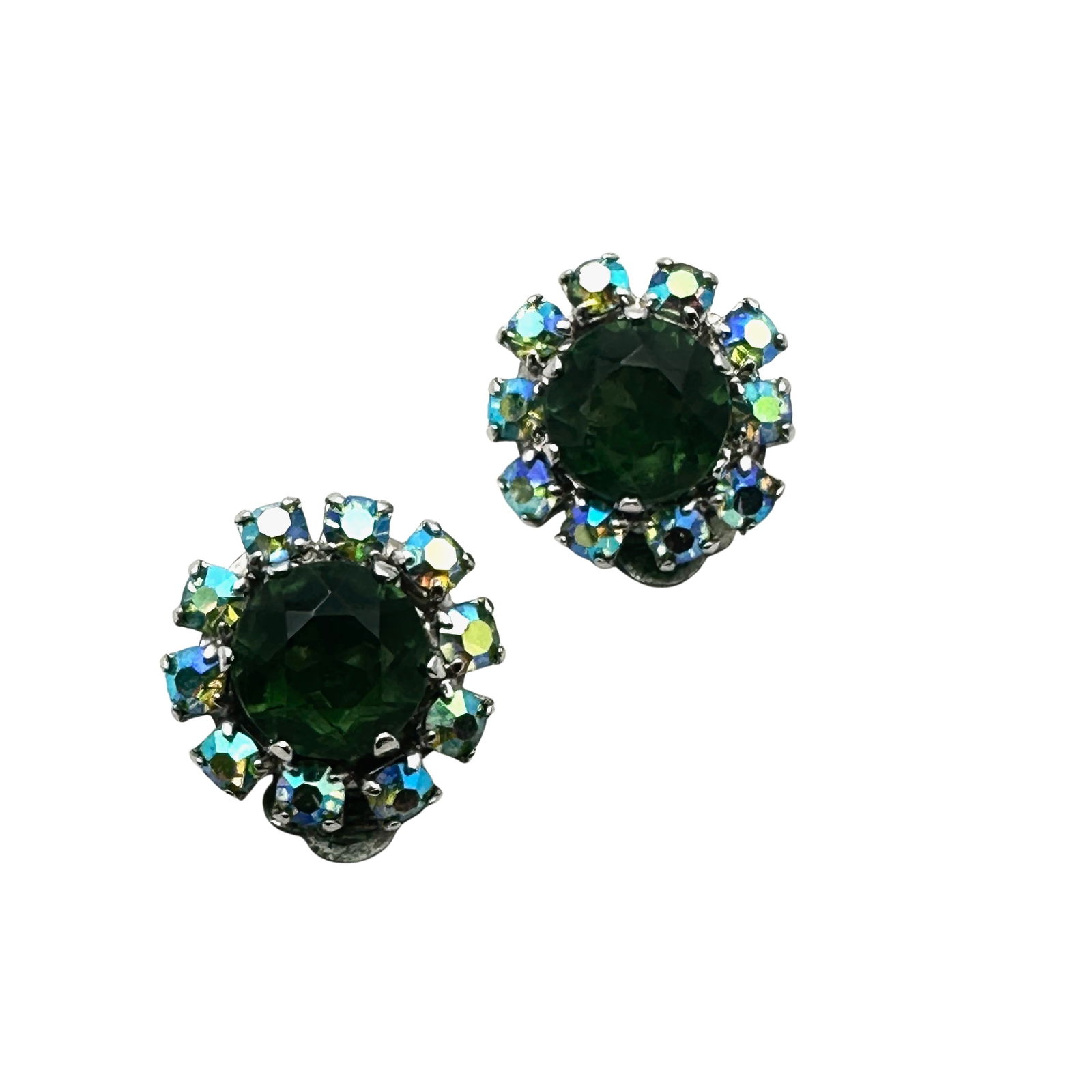 Vintage Emerald Green Glass Stone Aurora Borealis Rhinestone Earrings 3/4 Inch: Vintage Emerald Green Glass Stone Aurora Borealis Rhinestone Earrings 3/4 Inch