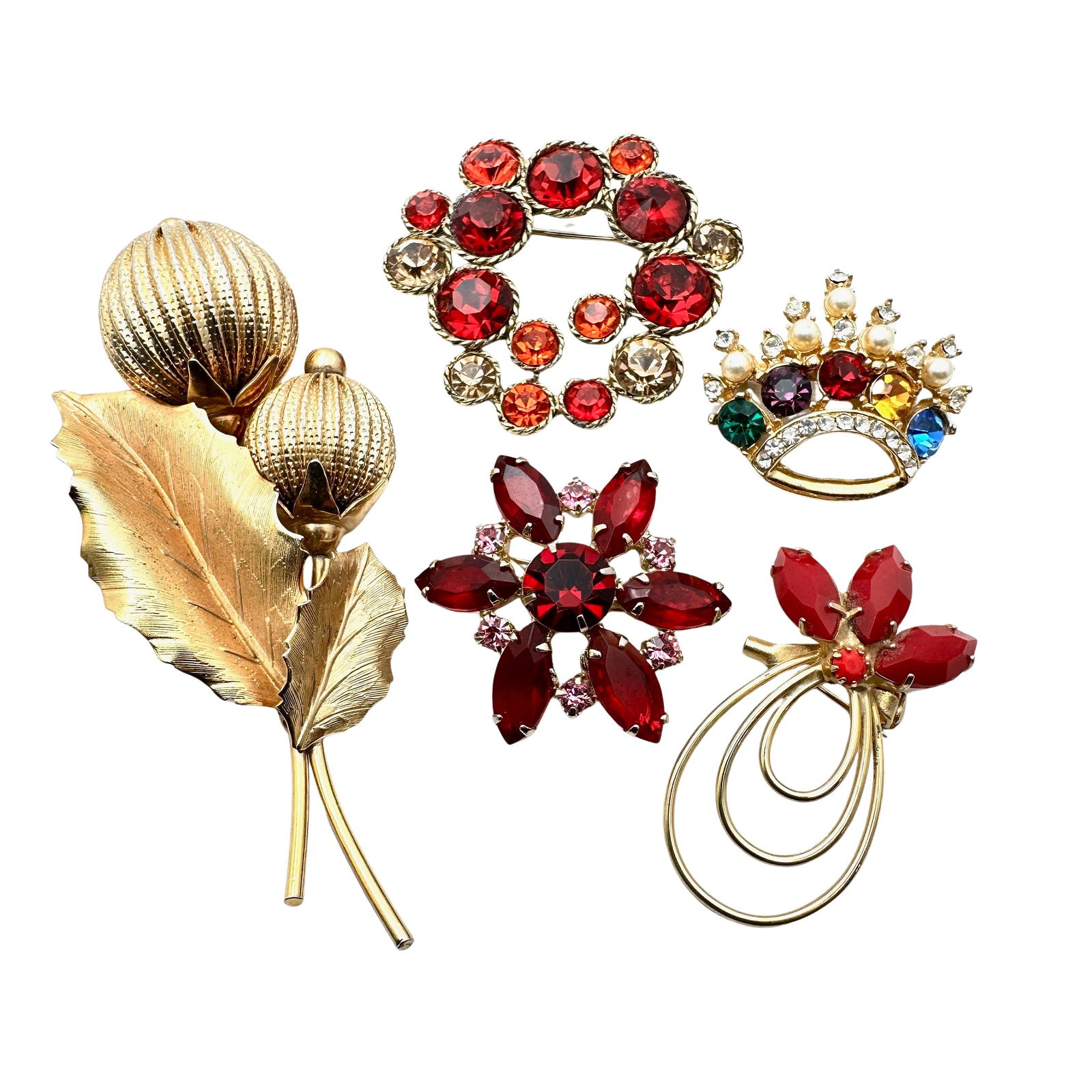 Vintage Jewelry Group Lot Brooches Red Amber Rhinestones and More: Vintage Jewelry Group Lot Brooches Red Amber Rhinestones and More