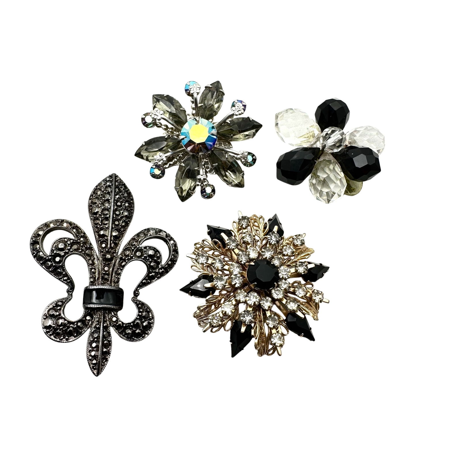 Vintage Jewelry Group Lot Brooches Pins Black Clear Fleur De Lis and More (1 of 2)