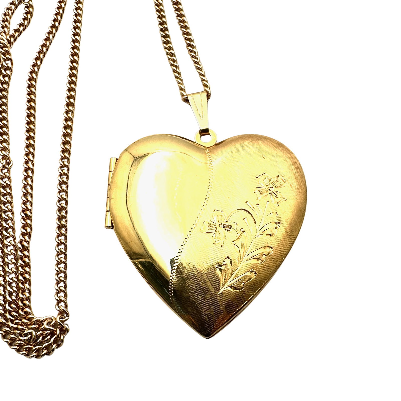 Vintage Large Gold Tone Heart Picture Locket Pendant Necklace 24 Inch Chain (1 of 2)
