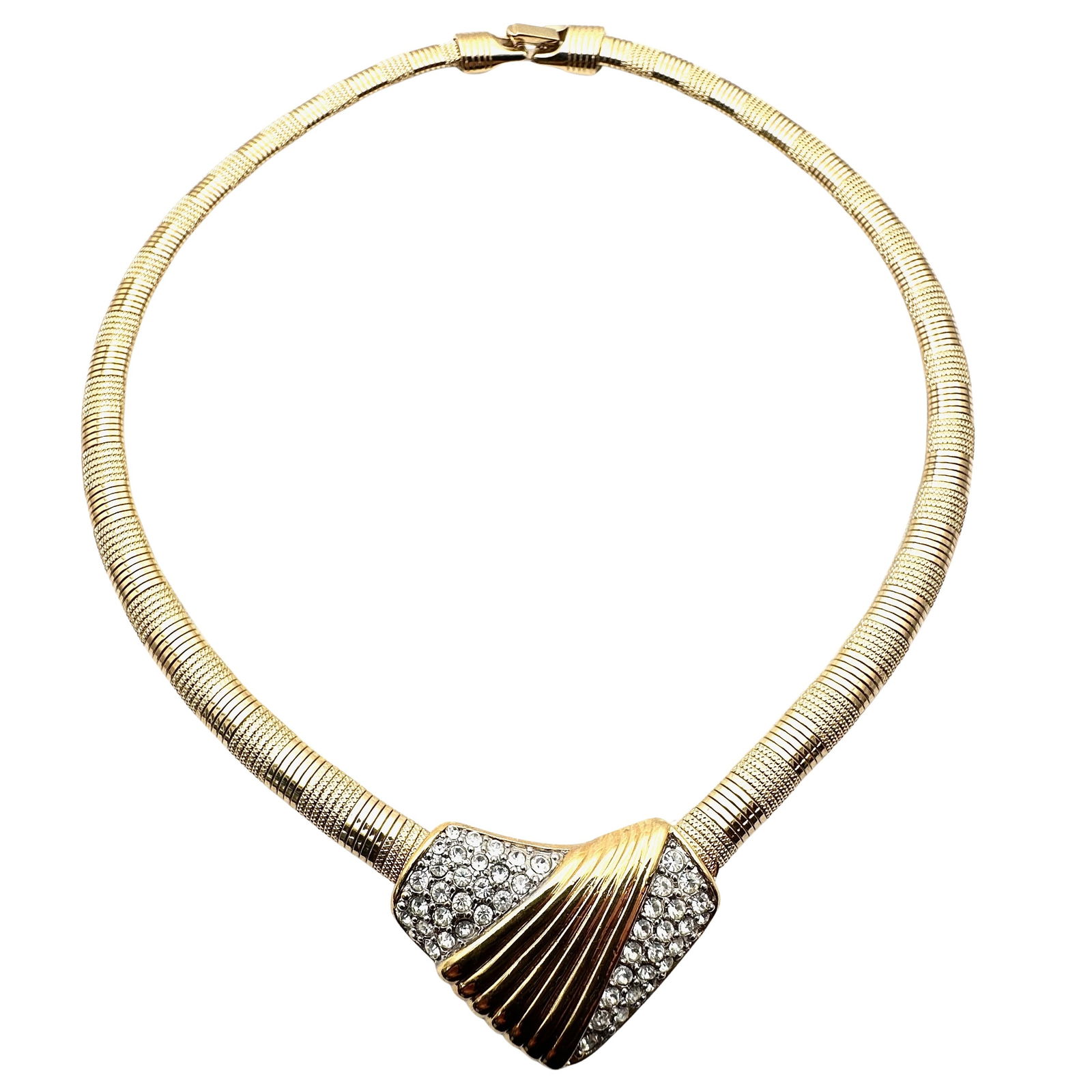 Vintage Trifari Clear Crystal Gold Tone Necklace 16 Inch: Vintage Trifari Clear Crystal Gold Tone Necklace 16 Inch