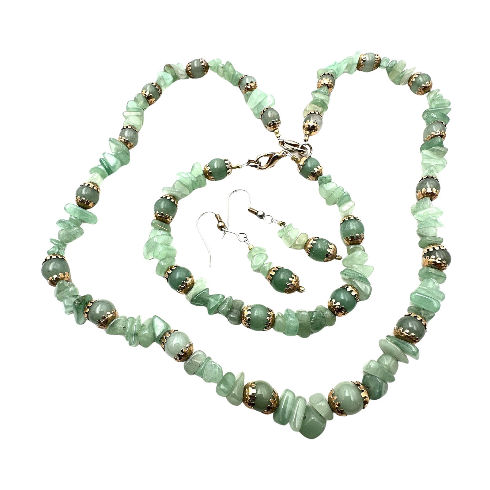 Vintage Green Jade Gold Tone Necklace Bracelet Pierced Earrings: Vintage Green Jade Gold Tone Necklace Bracelet Pierced Earrings