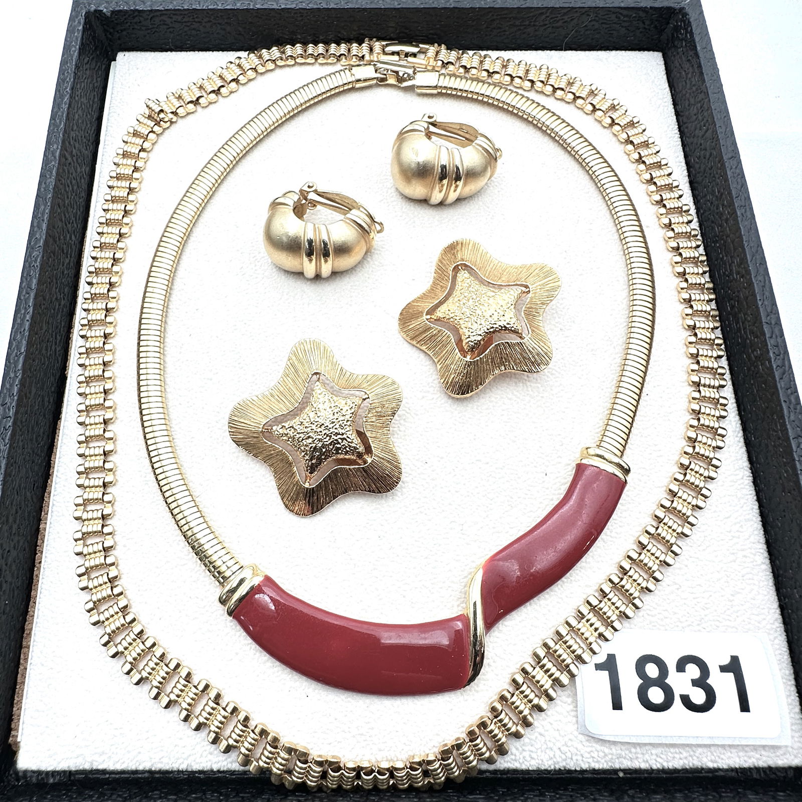 Vintage Jewelry Group Lot Gold Tone Erwin Pearl Earrings Red Enamel Necklace Book Chain: Vintage Jewelry Group Lot Gold Tone Erwin Pearl Earrings Red Enamel Necklace Book Chain