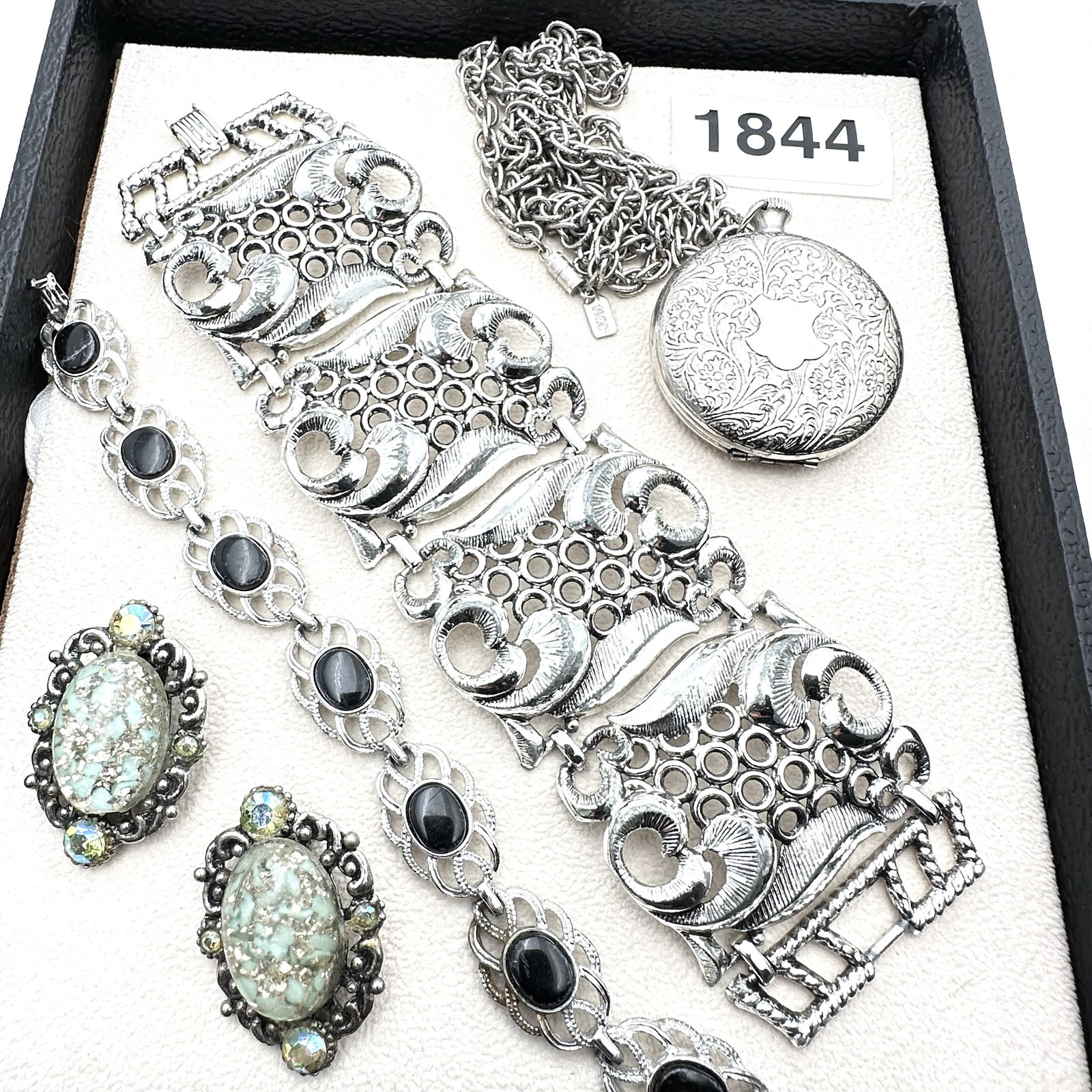 Vintage Jewelry Group Lot Silver Tone 1928 Pocket Watch Style Locket Necklace Wide Bracelet Confetti (1 of 2)