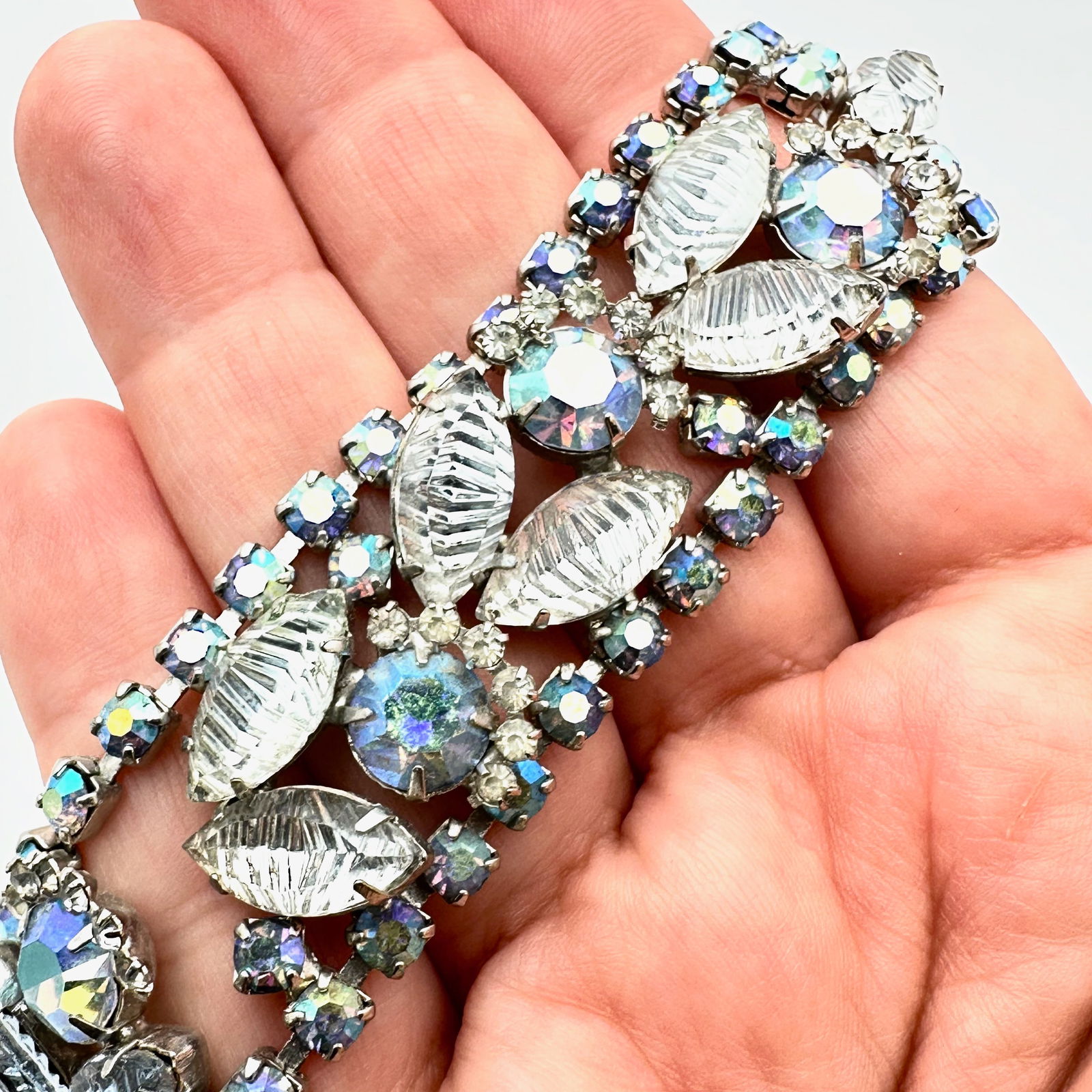 Vintage High End Givre Glass Rhinestone Bracelet Silver Tone 7 Inch (1 of 3)