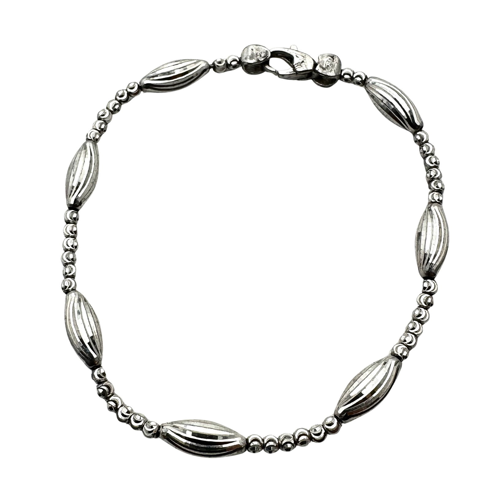 Sterling Silver Diamond Cut Design Beads 7.5 Inch Bracelet: Sterling Silver Diamond Cut Design Beads 7.5 Inch Bracelet
