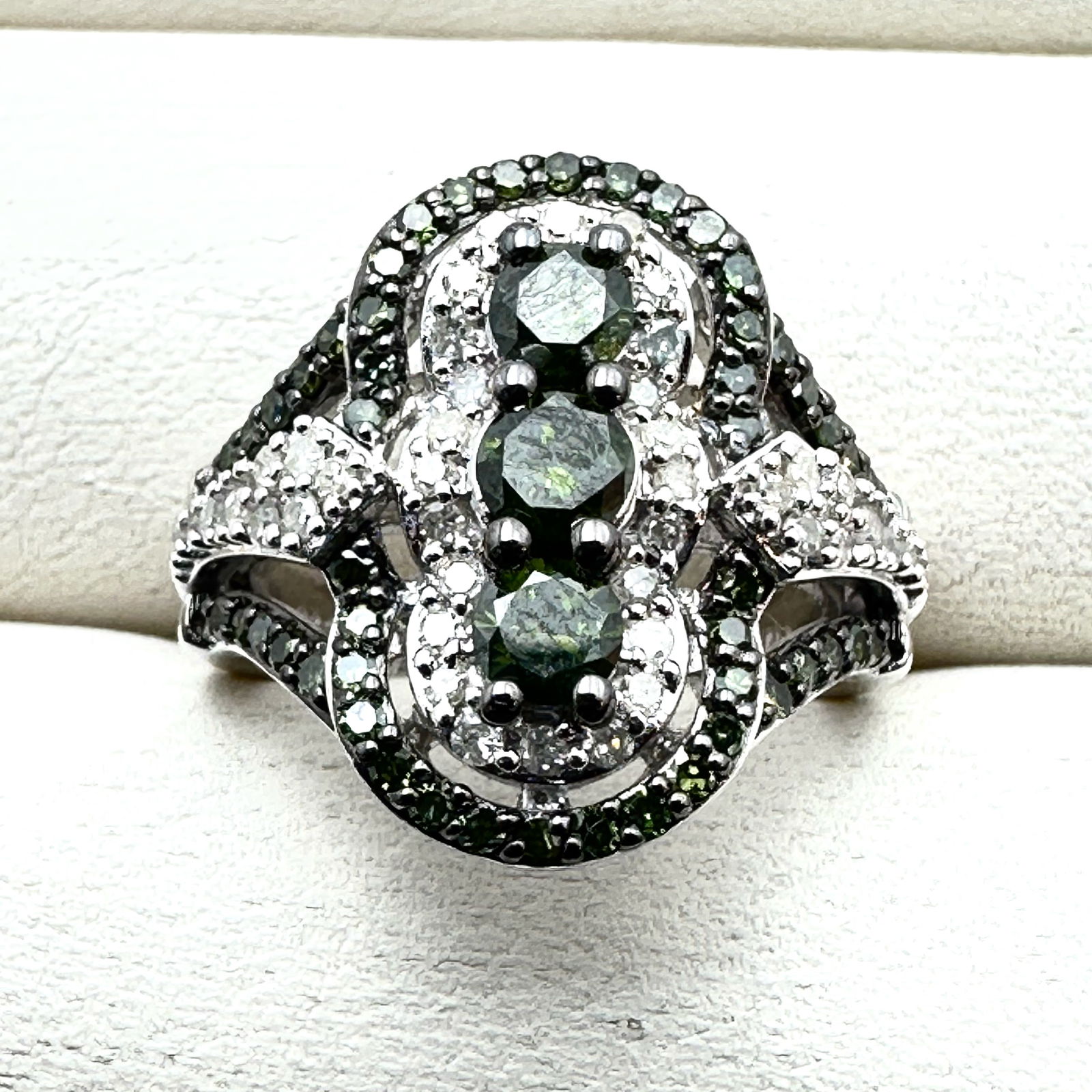 Blue and Clear Diamond Sterling Silver Ring Size 5 (1 of 2)