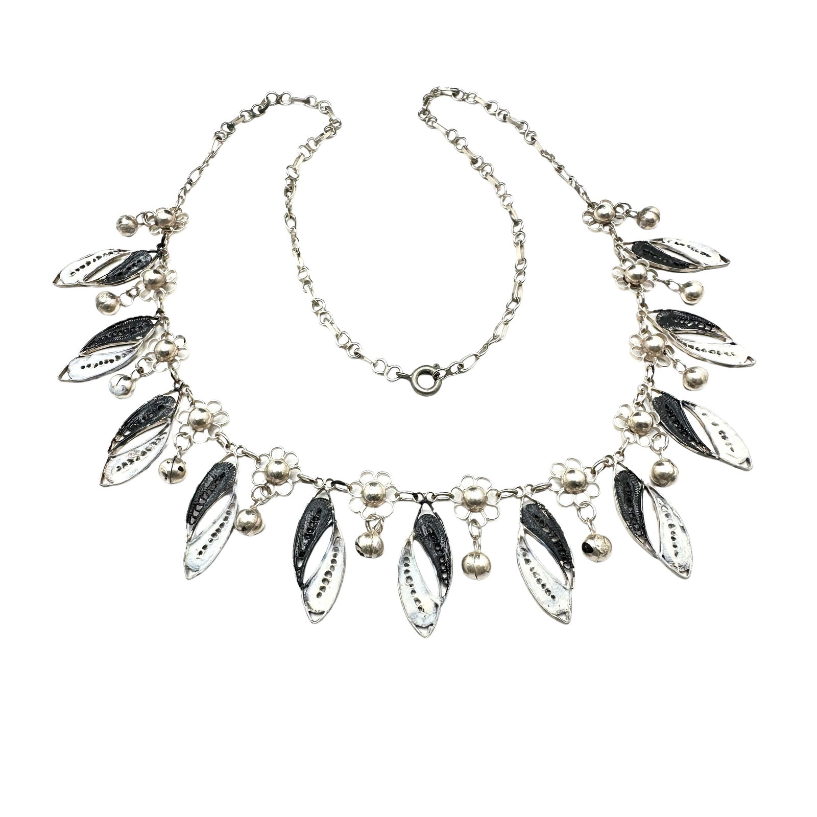 Vintage Sterling Silver Filigree and Bead Necklace 19 Inch 22 Grams: Vintage Sterling Silver Filigree and Bead Necklace 19 Inch 22 Grams