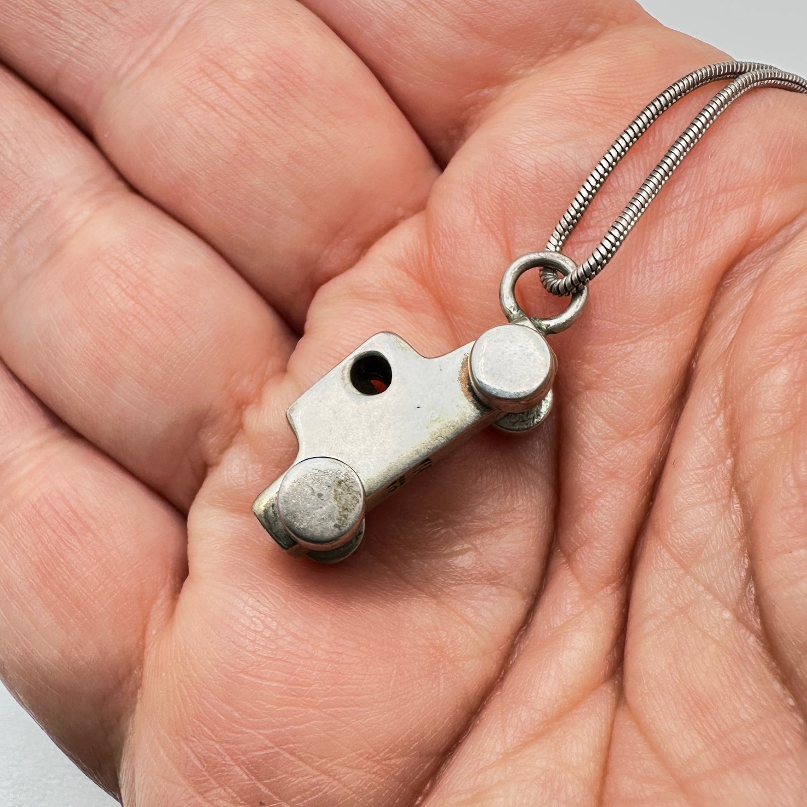 Vintage Mexico Sterling Silver Car Pendant 16 Inch Chain Necklace 16 Grams: Vintage Mexico Sterling Silver Car Pendant 16 Inch Chain Necklace 16 Grams