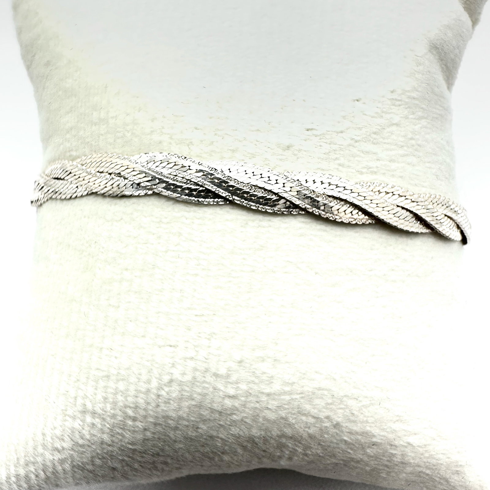 Braided Design Sterling Silver Bracelet 6.5 Inch 5.8 Grams: Braided Design Sterling Silver Bracelet 6.5 Inch 5.8 Grams