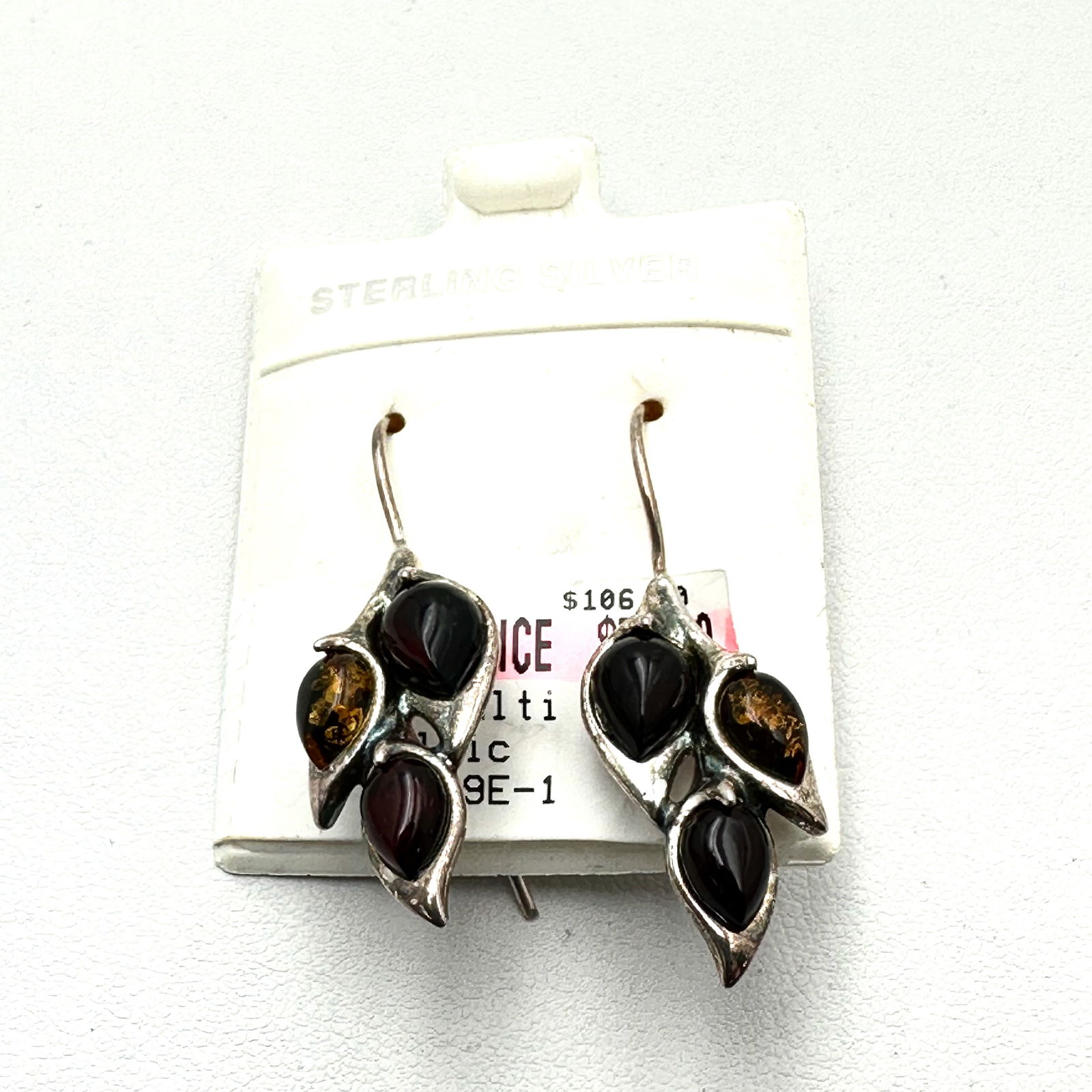 Vintage Amber Sterling Silver Pierced Earrings 1.5 Inch Original Card: Vintage Amber Sterling Silver Pierced Earrings 1.5 Inch Original Card