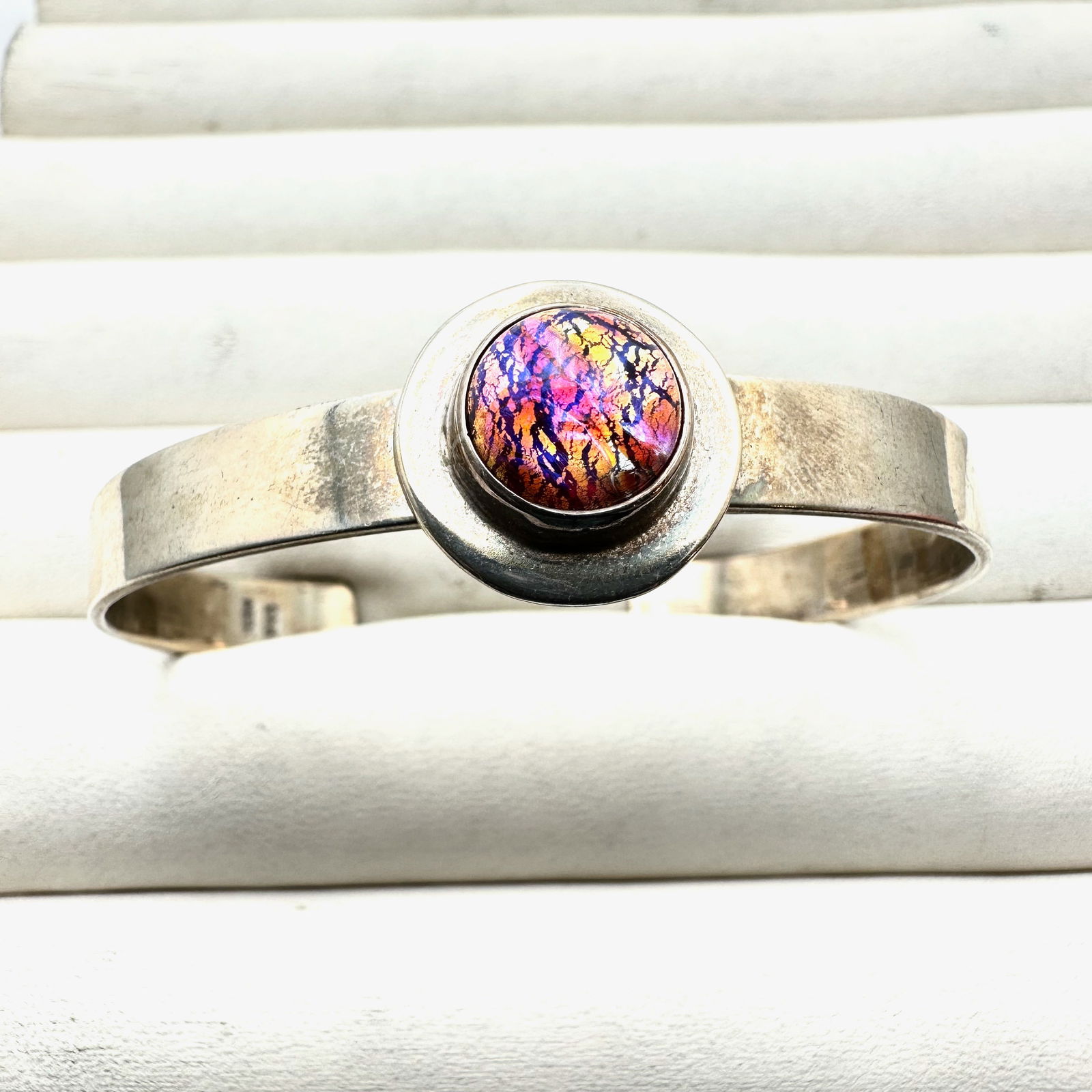 Mexico Dragons Breath Pink Art Glass Sterling Silver Cuff 7 Inch Bracelet 19 Grams (1 of 2)