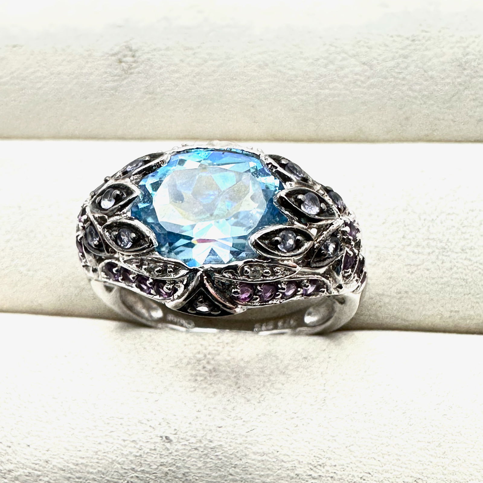 Chuck Clemency Color Changing Gemstone Sterling Silver Ring Size 9 (1 of 2)