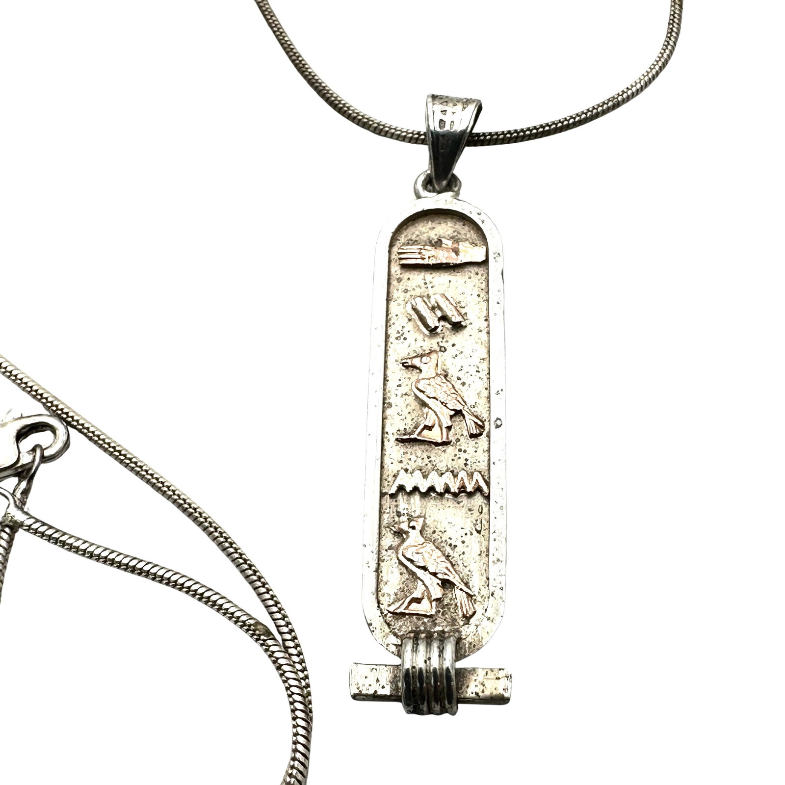 Vintage Egyptian Hieroglyphic Pendant Sterling Silver Necklace 19 Inch Chain Weight 9 Grams: Vintage Egyptian Hieroglyphic Pendant Sterling Silver Necklace 19 Inch Chain Weight 9 Grams