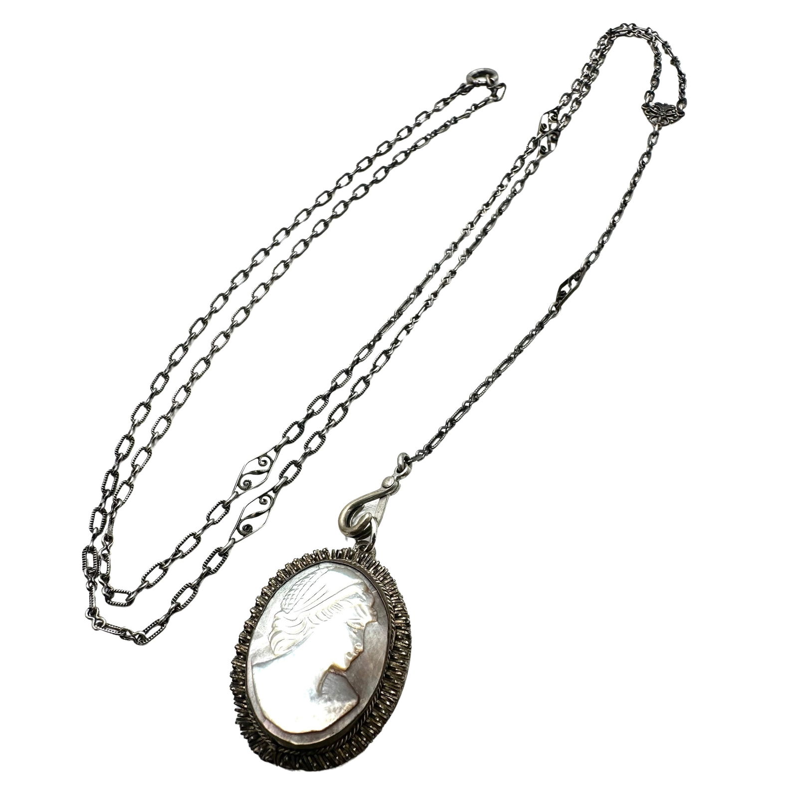 Antique Cameo Pendant And Unique Sterling Silver Chain Necklace 24 Inch Plus 5 Inch Drop (1 of 2)