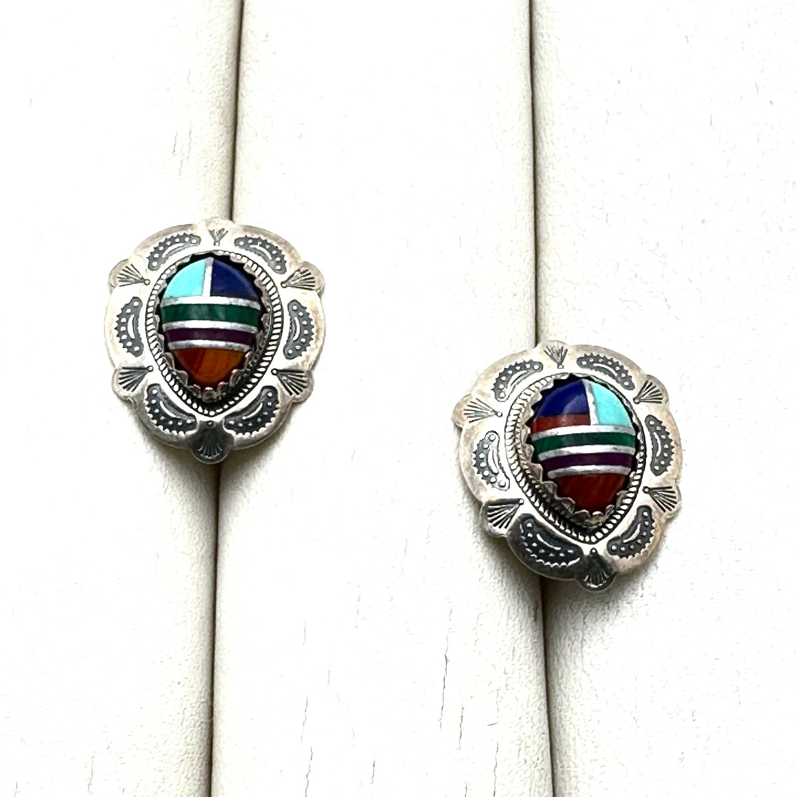 American Southwest QT Inlay Gemstone Sterling Silver Stud Pierced Earrings 3/4 Inch (1 of 2)