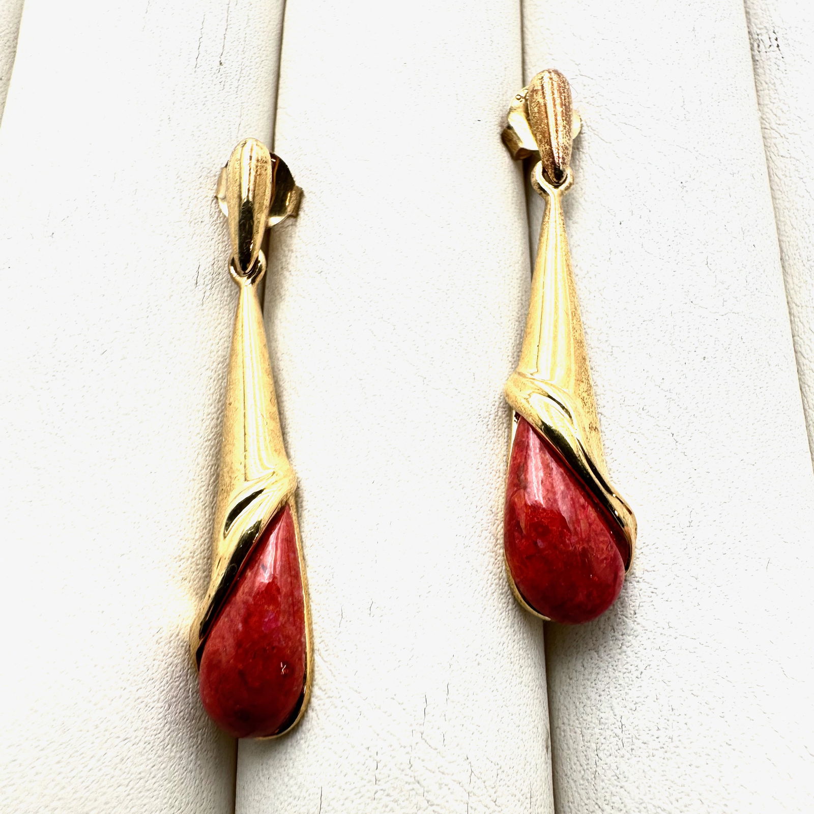 Coral Gold Over Sterling Silver Pierced Chandelier Earrings 1.5 Inch (1 of 2)