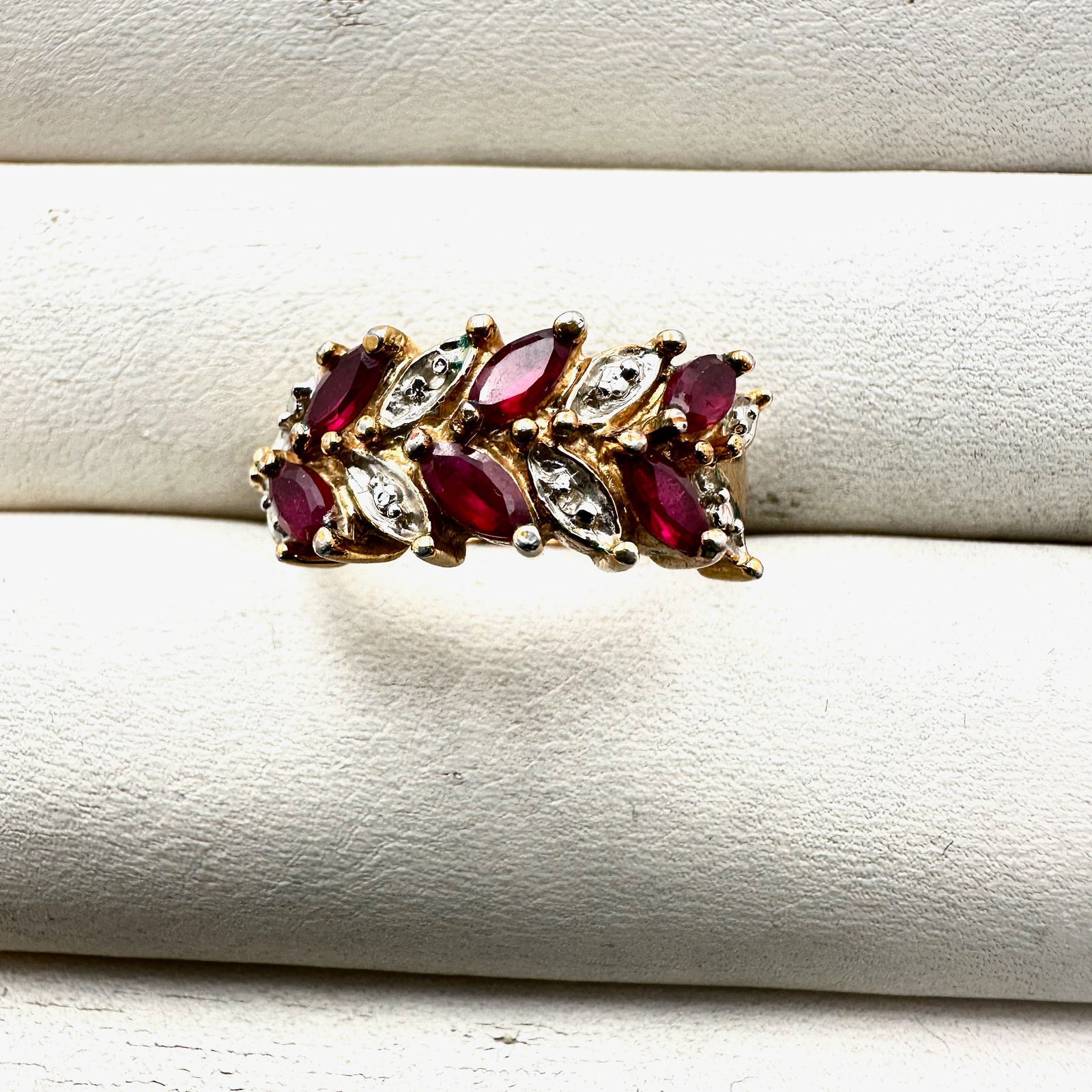 Red Ruby Sterling Silver Ring Size 8 (1 of 2)