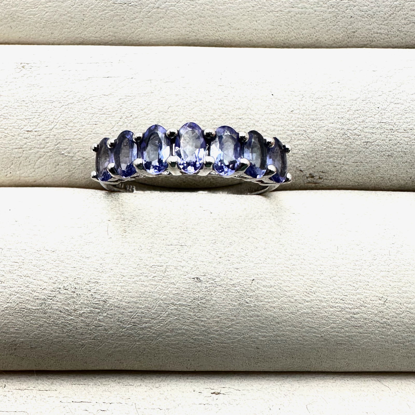 Purple Tanzanite Sterling Silver Ring Size 9 Weight 2.6 (1 of 2)