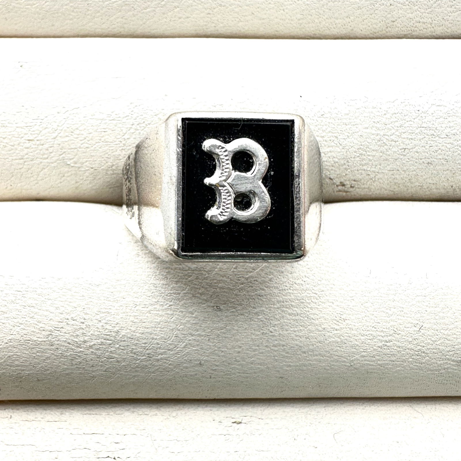 Vintage Black Onyx "B" Initial Sterling Silver Ring Size 9 Weight 7.2 Grams (1 of 2)