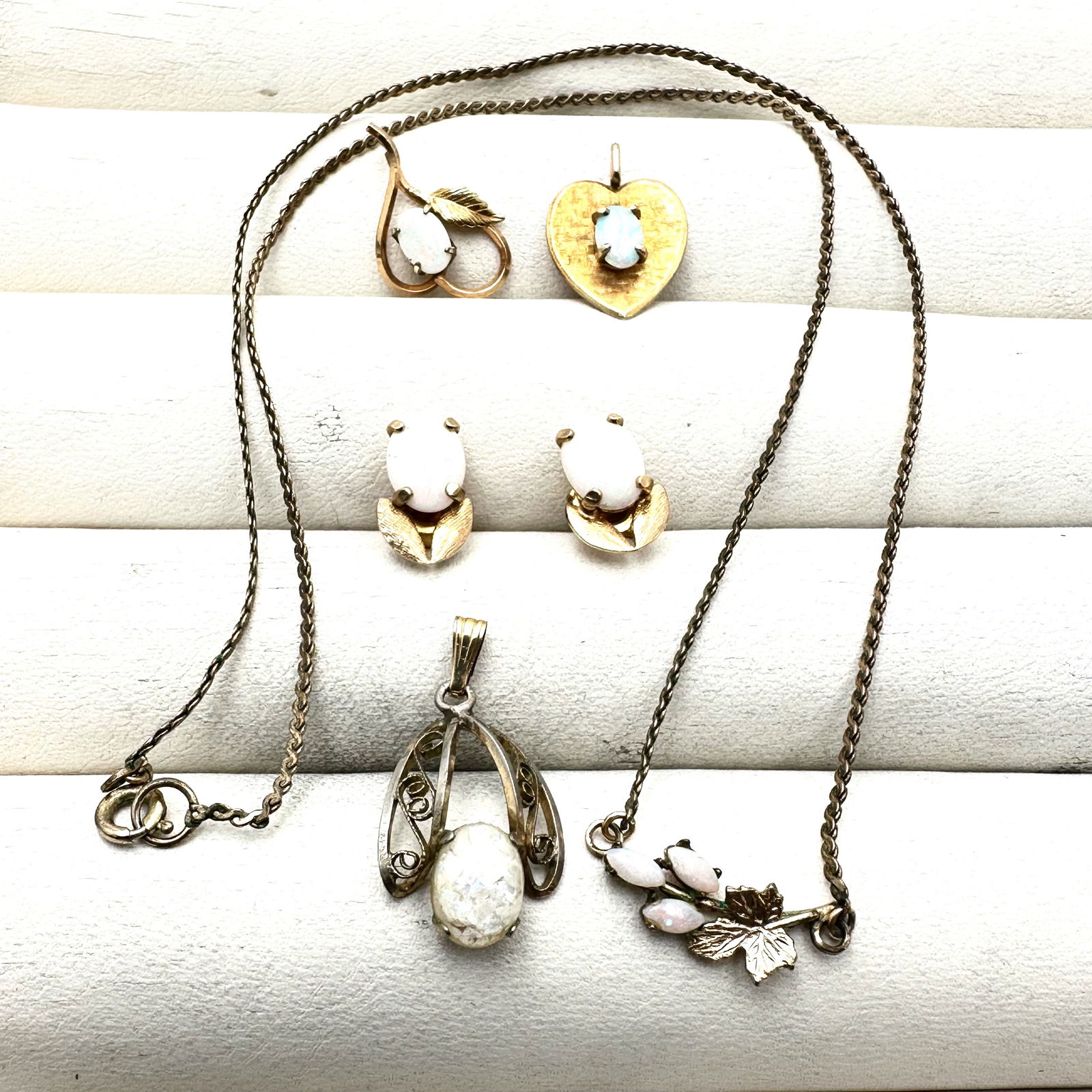 Vintage Jewelry Group Gold Filled Lot Opals Necklace Earrings Pendant: Vintage Jewelry Group Gold Filled Lot Opals Necklace Earrings Pendant