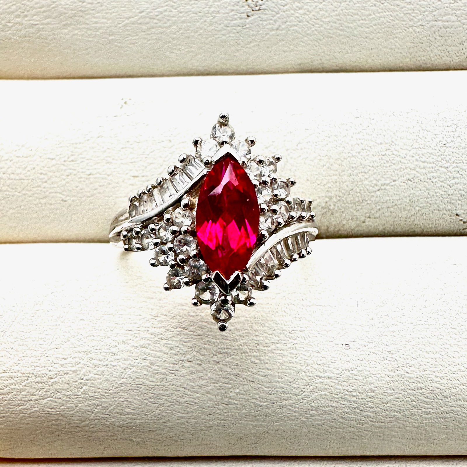 Ruby And White Sapphire Sterling Silver Ring Size 7 Weight 3.8 Grams (1 of 2)