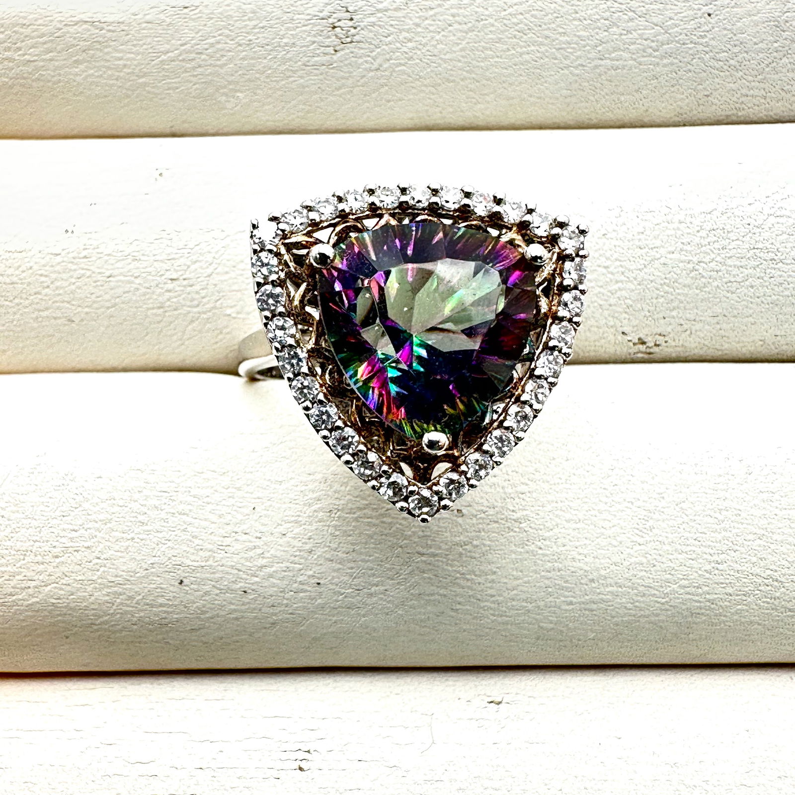 Color Changing Gemstone Sterling Silver Ring Size 8.5 Weight 7 Grams (1 of 2)