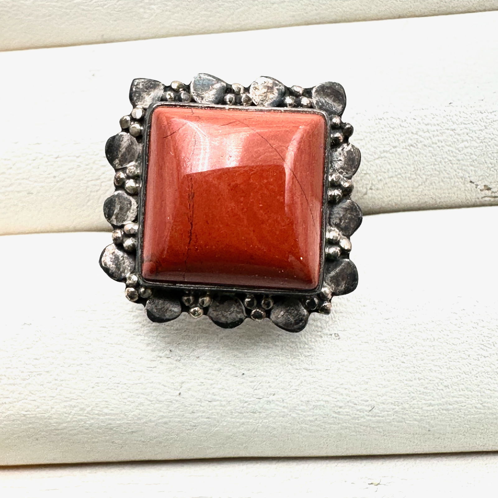 Vintage Red Gemstone Sterling Silver Ring Size 7.5 Weight 7.1 Grams (1 of 2)