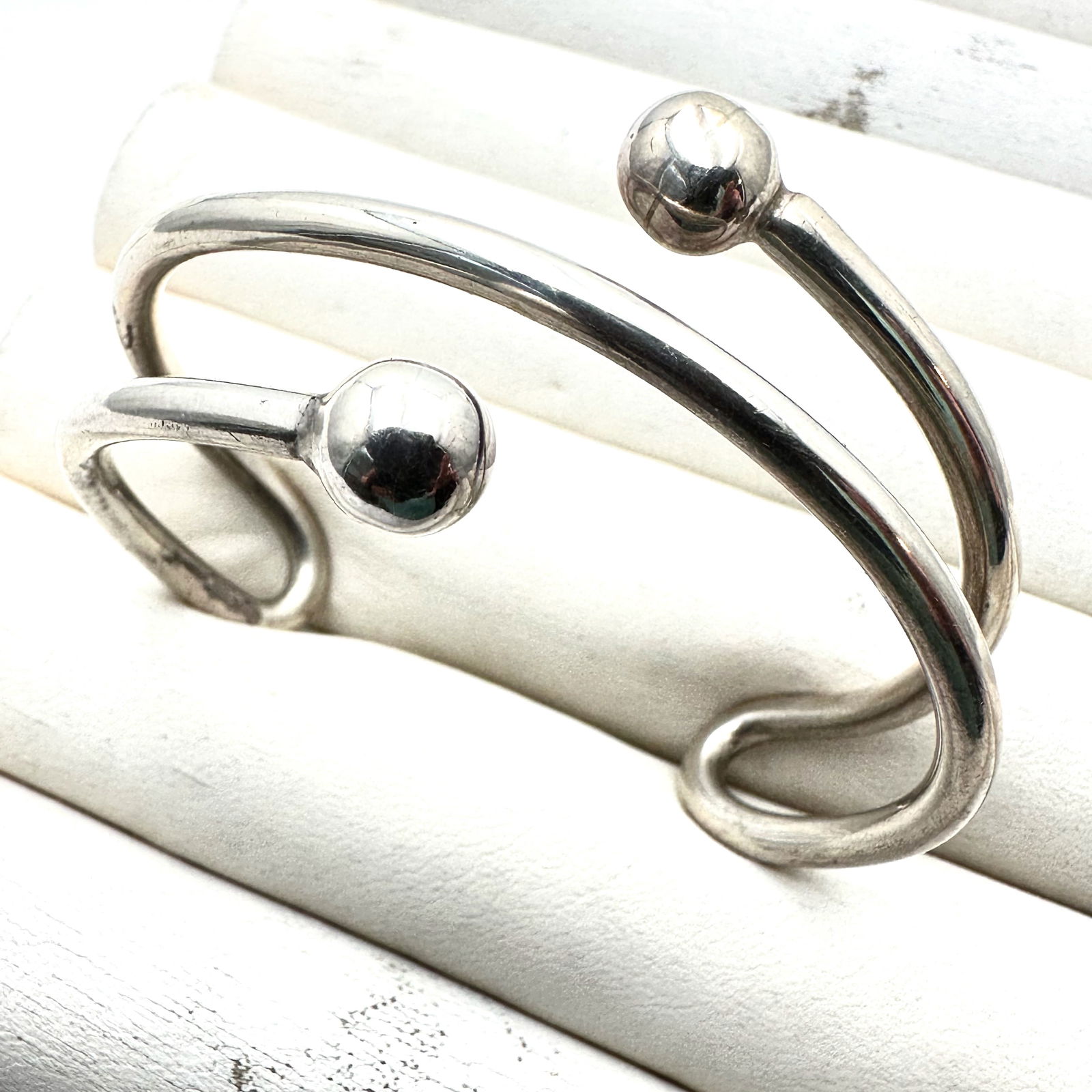 Sterling Silver Cuff Bracelet 6.5 Inch 25 Grams (1 of 2)