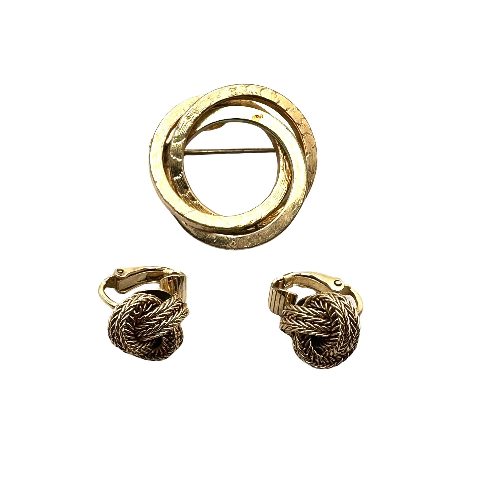 Vintage 1959 Grosse Dior Gold Tone Circle Brooch Pin: Vintage 1959 Grosse Dior Gold Tone Circle Brooch Pin