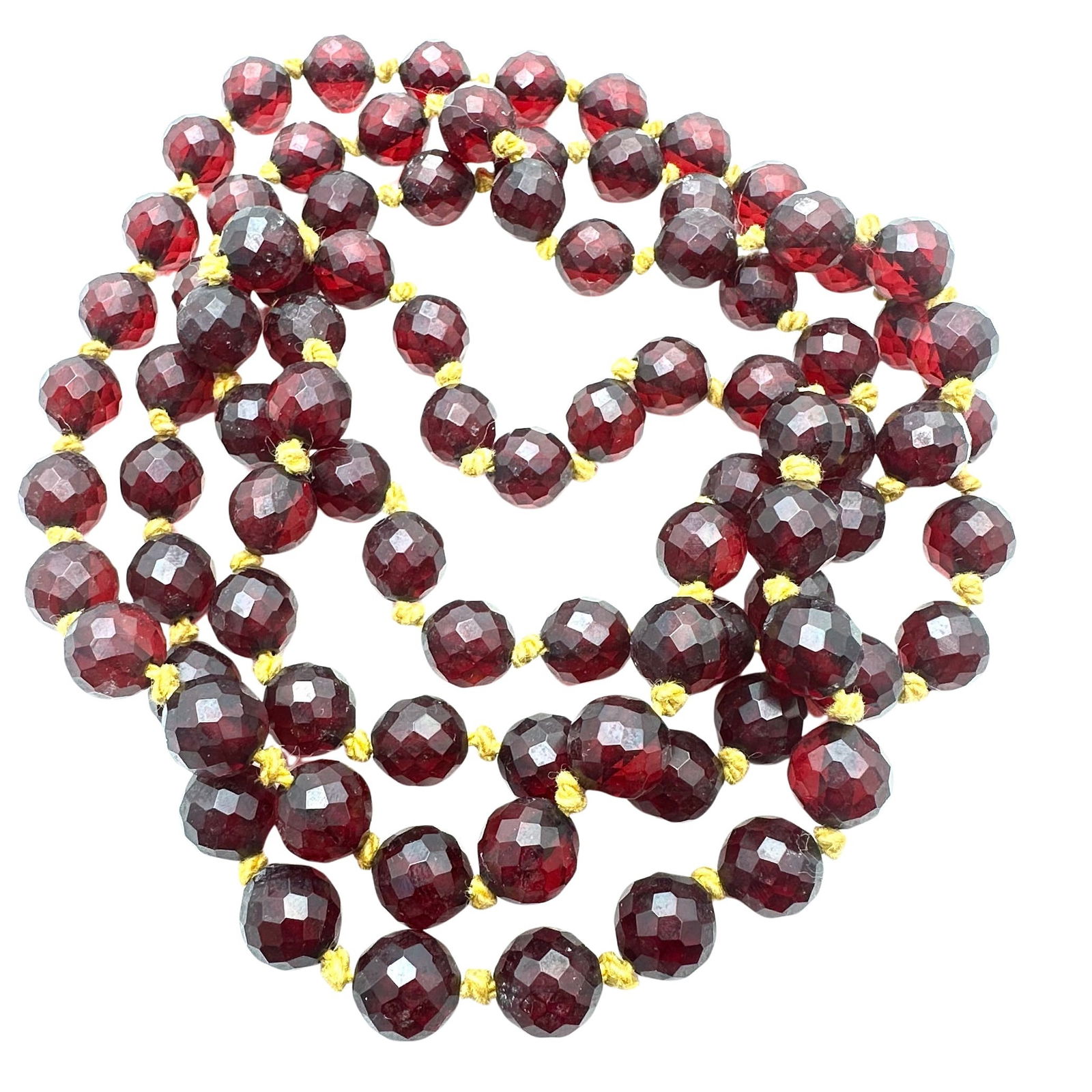 Vintage Cherry Amber Bakelite Hand Knotted 48 Inch Necklace 83 Grams 11mm Beads: Vintage Cherry Amber Bakelite Hand Knotted 48 Inch Necklace 83 Grams 11mm Beads