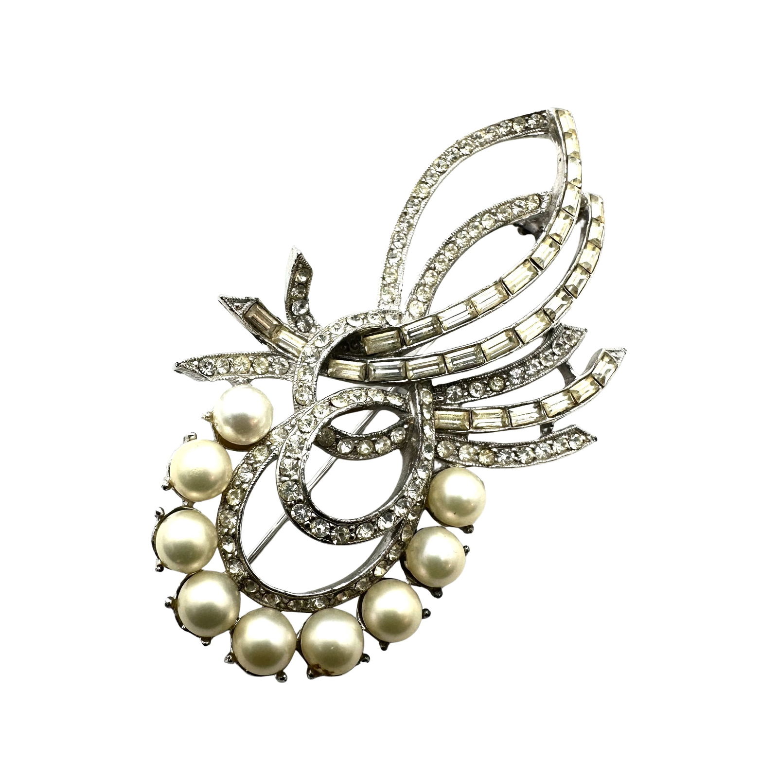 Vintage Hattie Carnegie Clear Glass Rhinestone Faux Pearl Silver Tone Brooch Pin 3 Inch (1 of 2)
