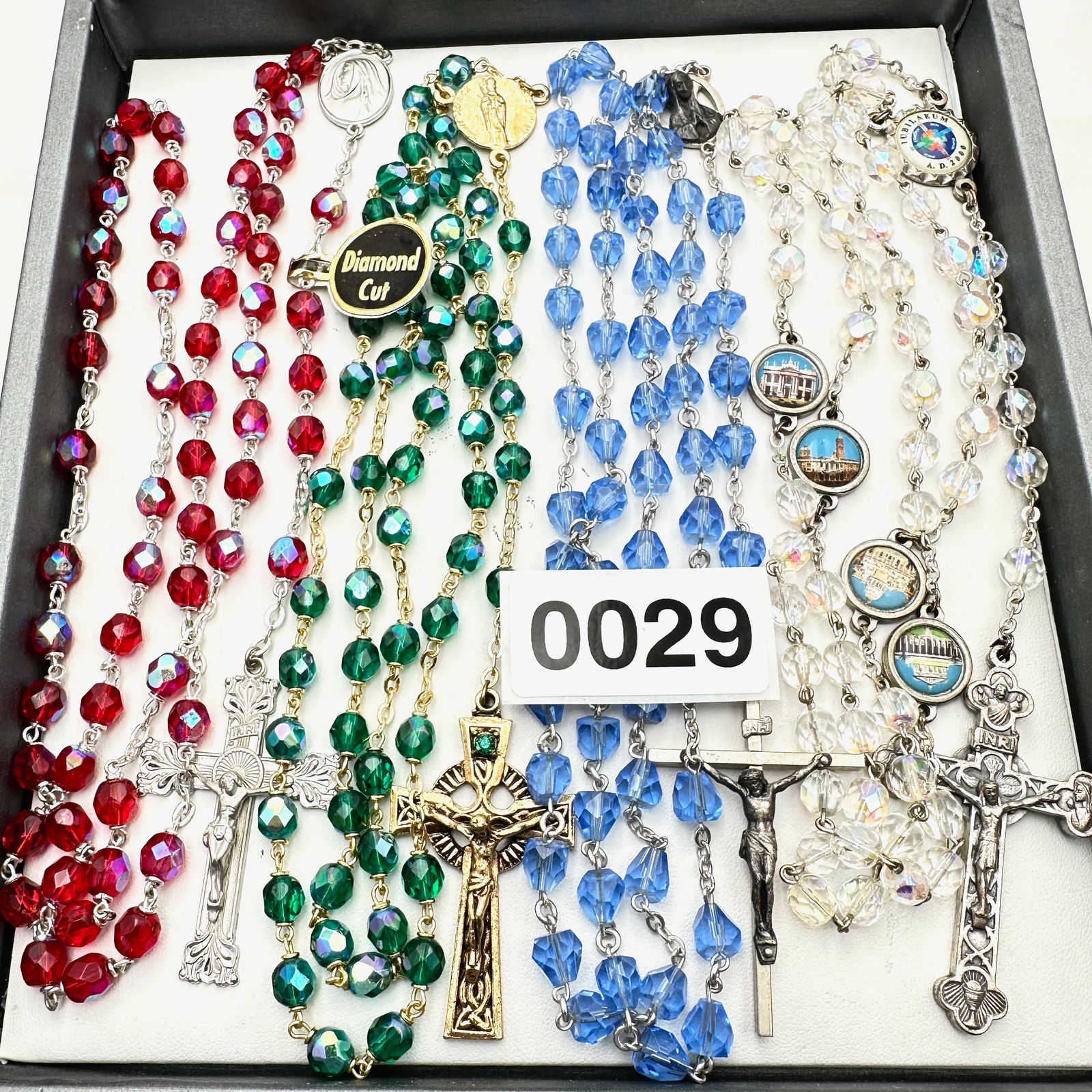 Jewelry Group Lot Vintage Aurora Borealis Crystal Rosary Necklaces Mixed Metal Red Green Blue Clear (1 of 2)