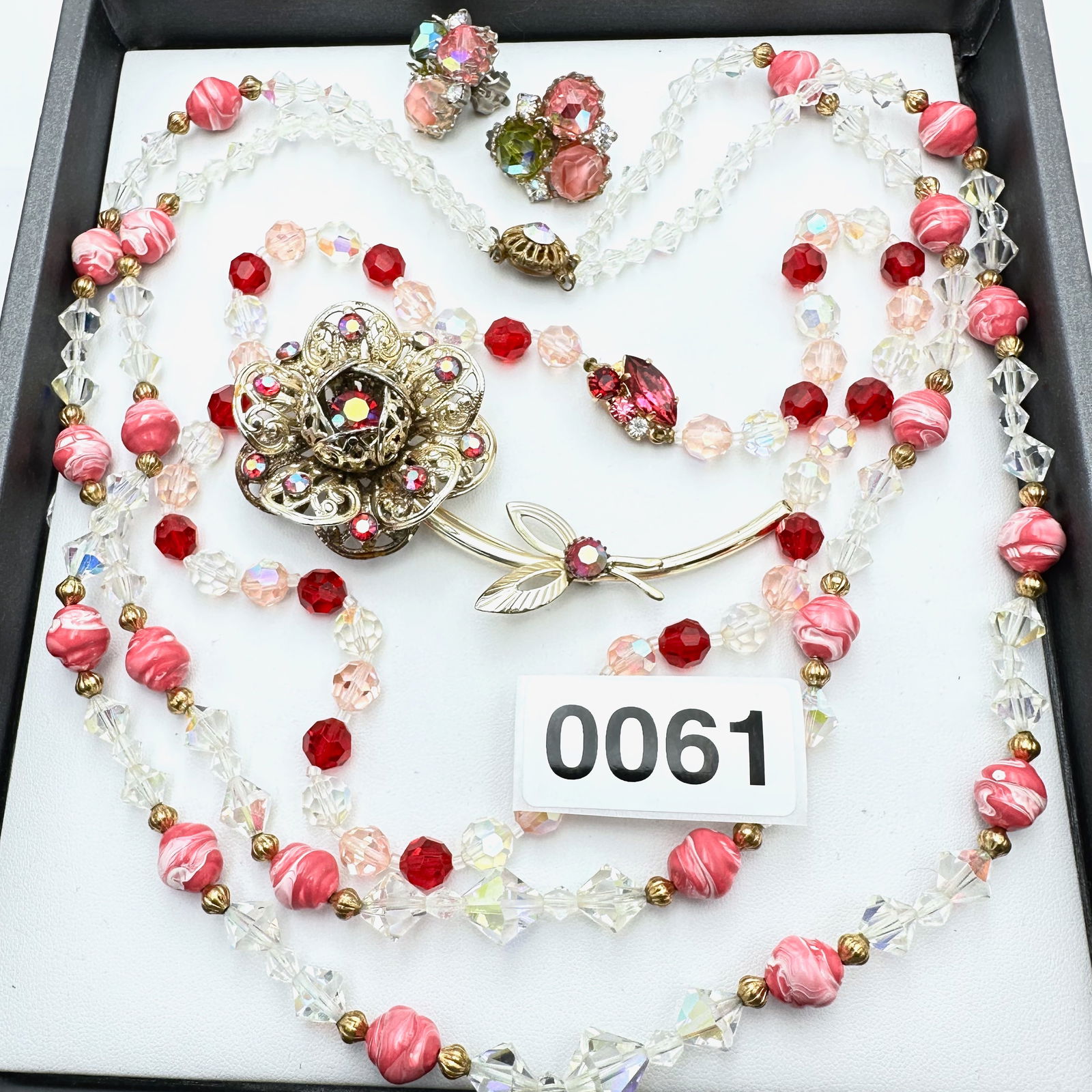 Jewelry Group Lot Vintage Two Pink Crystal Glass Necklaces Rhinestone Flower Brooch Pin Clip (1 of 2)