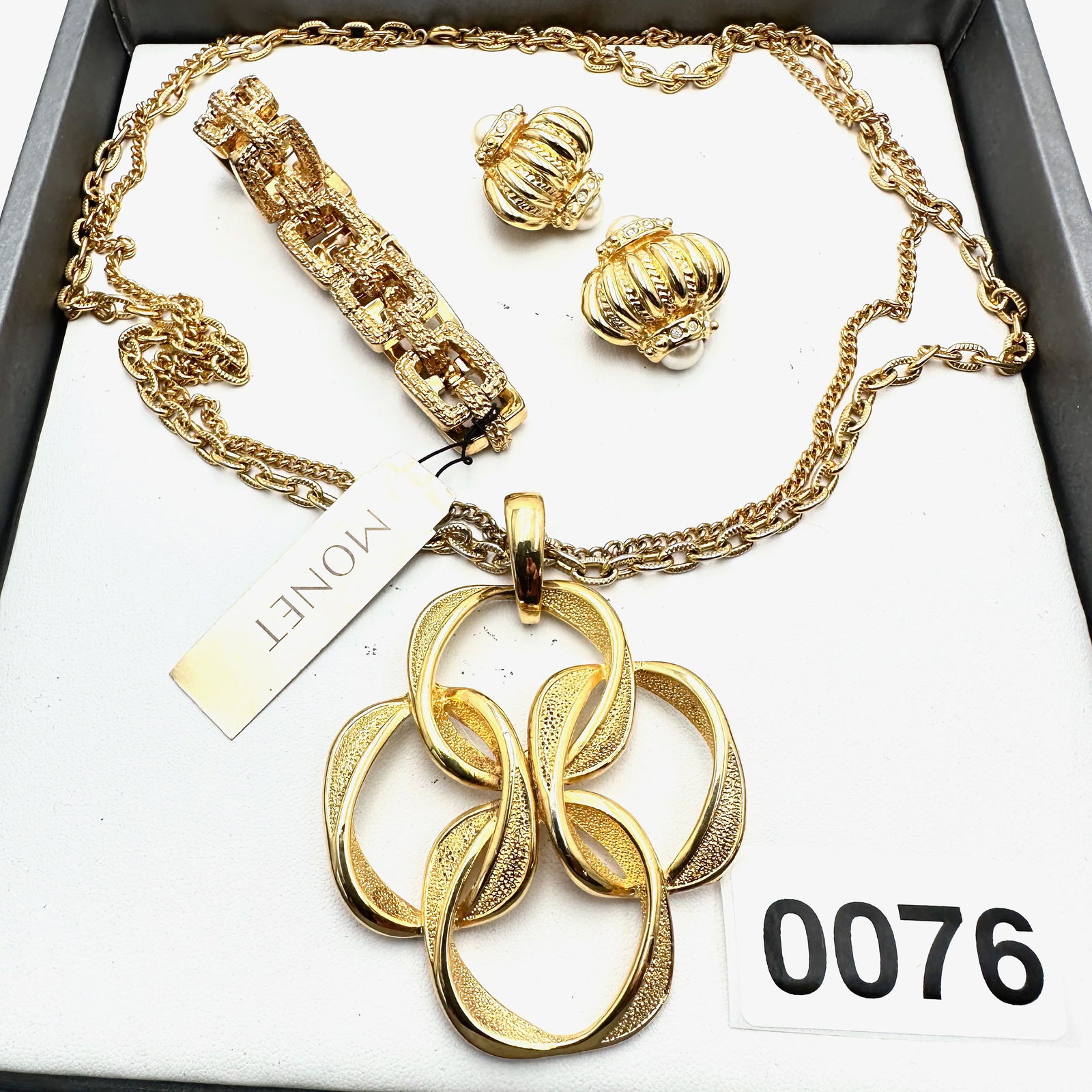Jewelry Group Lot Vintage Monet Bracelet Original Tag Clip Earrings Large Pendant Necklace (1 of 2)