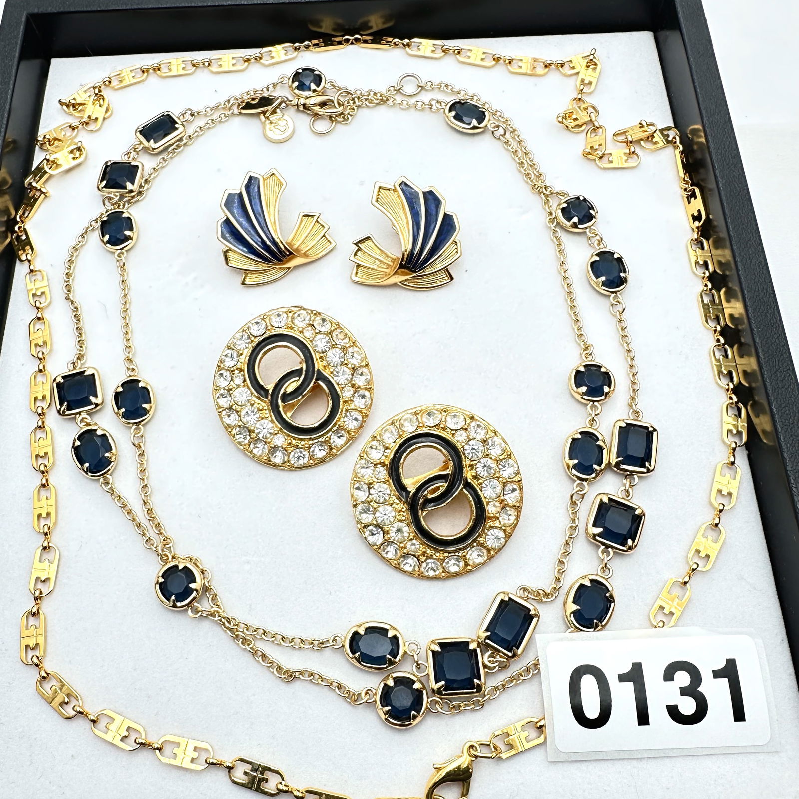 Jewelry Group Lot Blue Crystal Necklace Clip Earrings Fancy Gold Tone Chain Necklace: Jewelry Group Lot Blue Crystal Necklace Clip Earrings Fancy Gold Tone Chain Necklace