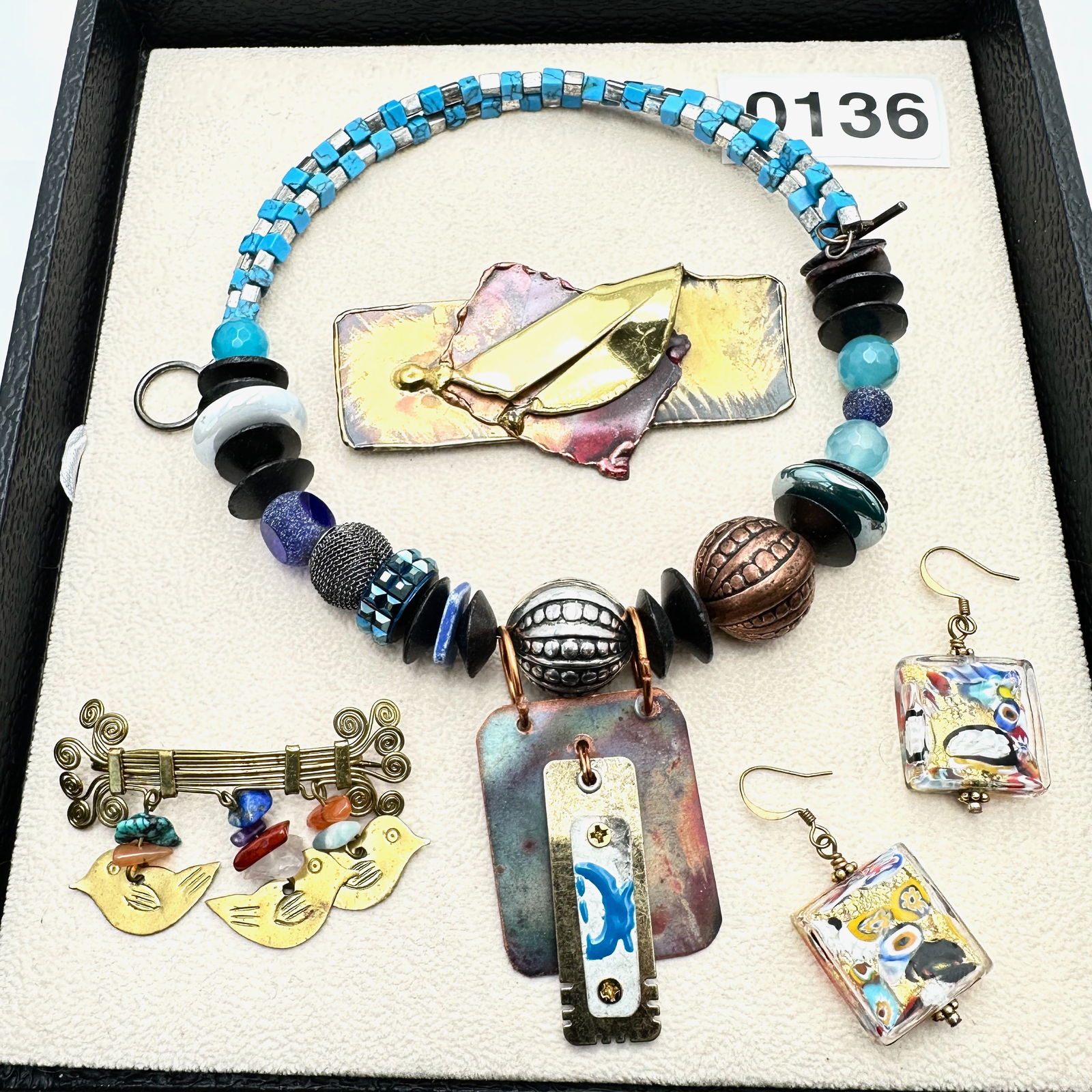 Jewelry Group Lot Artisan Vintage Mixed metals Necklace Brooches Art Glass Earrings (1 of 2)