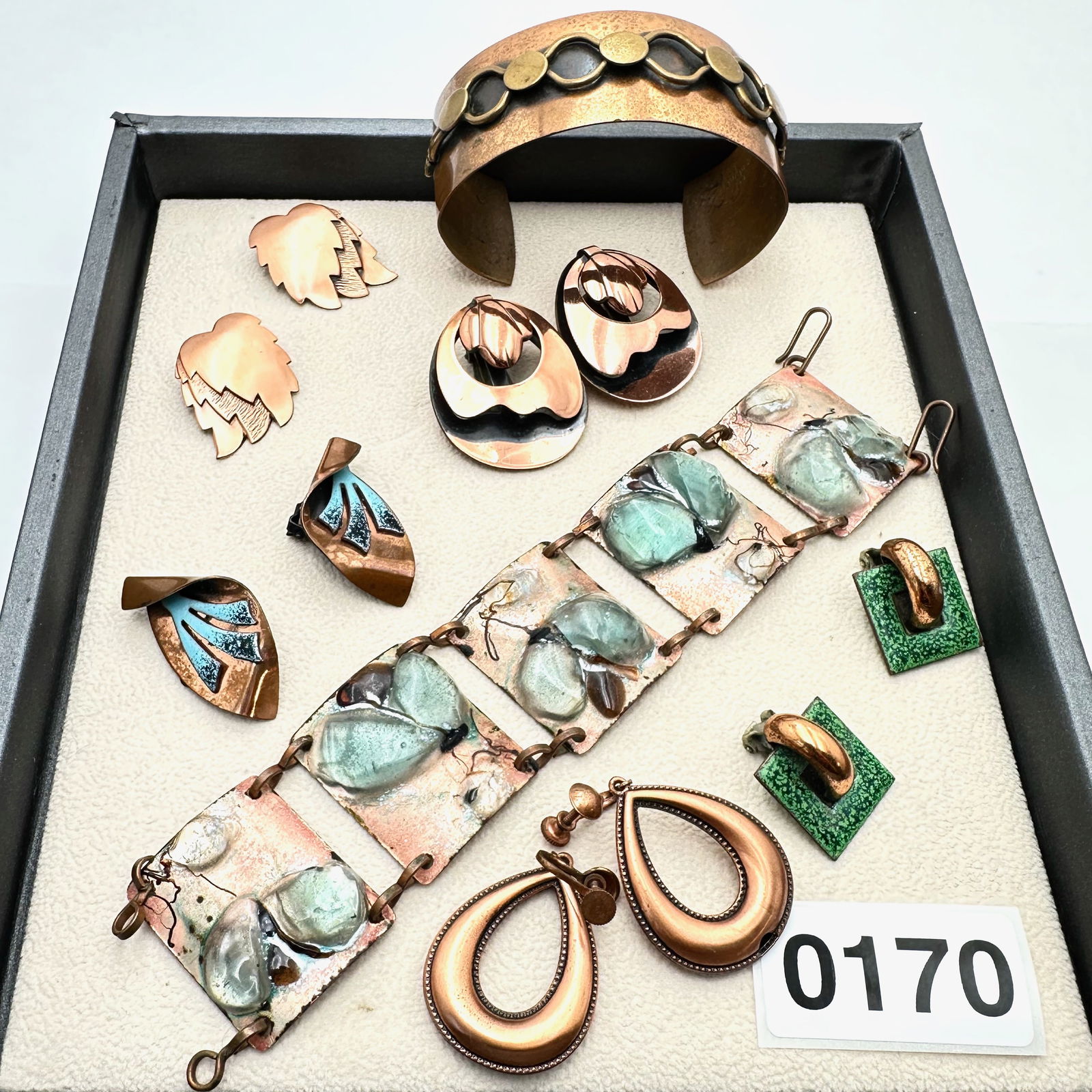 Jewelry Group Lot Vintage Mid Century Copper Enamel Bracelets Earrings: Jewelry Group Lot Vintage Mid Century Copper Enamel Bracelets Earrings