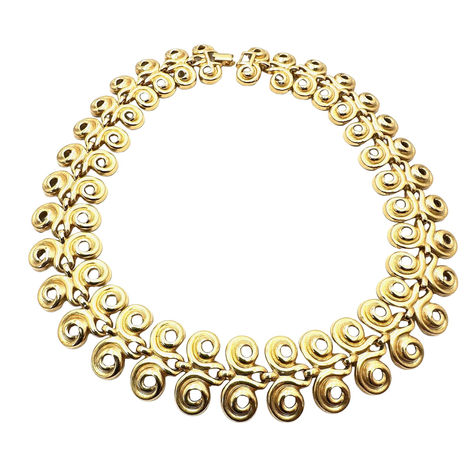 Vintage Gold Tone Choker Necklace 16 Inch Pretty Design: Vintage Gold Tone Choker Necklace 16 Inch Pretty Design