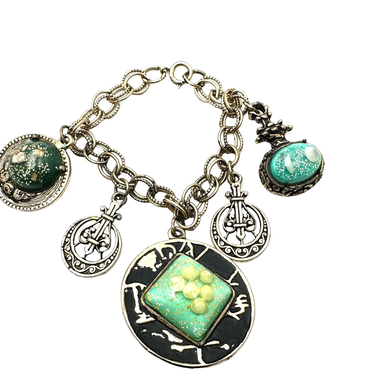 Vintage Green Confetti Lucite Antiqued Gold Tone Charm Bracelet 7 Inch: Vintage Green Confetti Lucite Antiqued Gold Tone Charm Bracelet 7 Inch