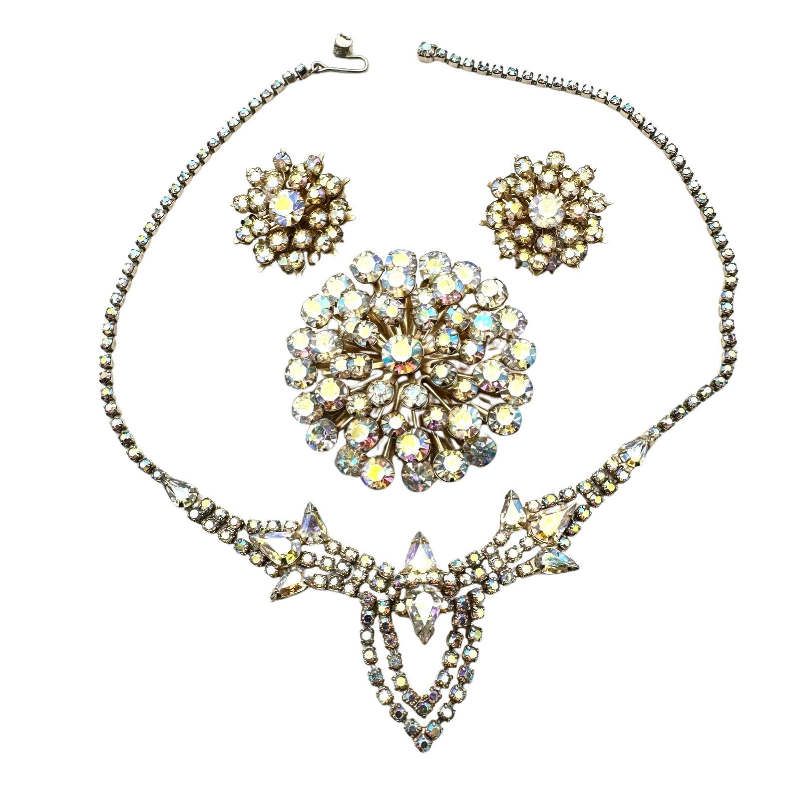 Vintage Aurora Borealis Glass Rhinestone Gold Tone16 Inch Necklace Brooch & Clip Earrings: Vintage Aurora Borealis Glass Rhinestone Gold Tone16 Inch Necklace Brooch & Clip Earrings