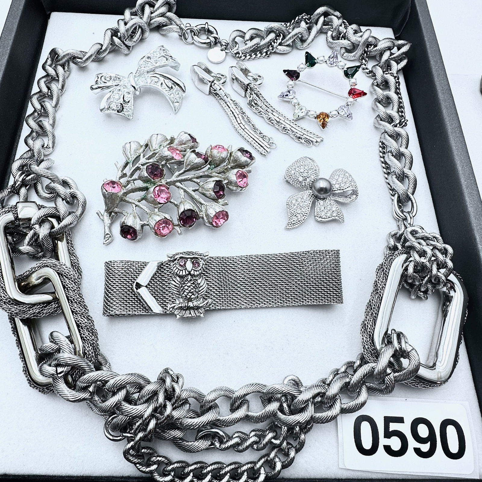 Vintage Jewelry Group Lot Vintage Sarah Coventry B David Rhinestone Owl Silver Tone Brooches (1 of 2)