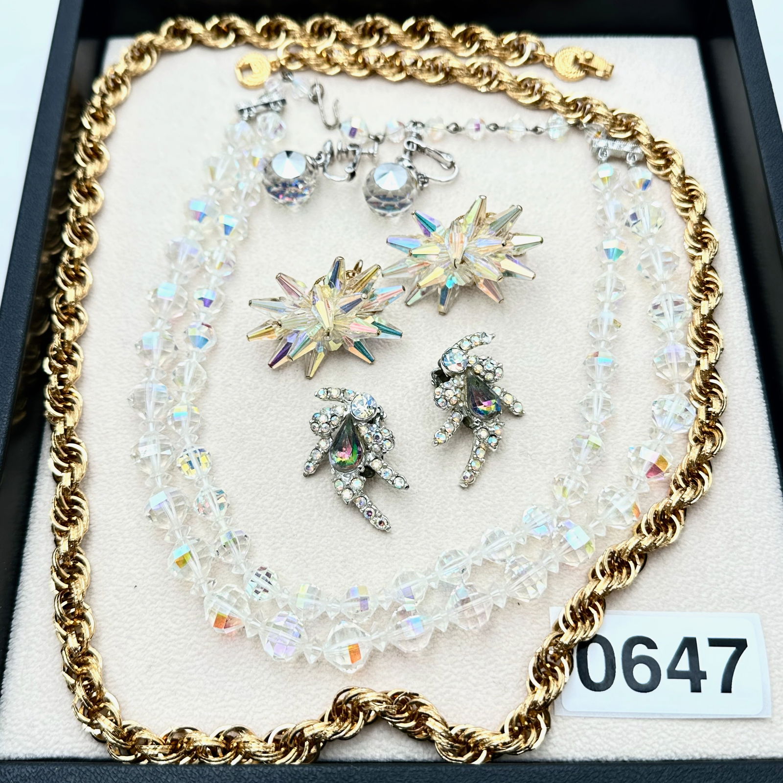 Vintage Jewelry Group Lot Vintage Monet Necklace Auroa Borealis Necklace Earrings: Vintage Jewelry Group Lot Vintage Monet Necklace Auroa Borealis Necklace Earrings