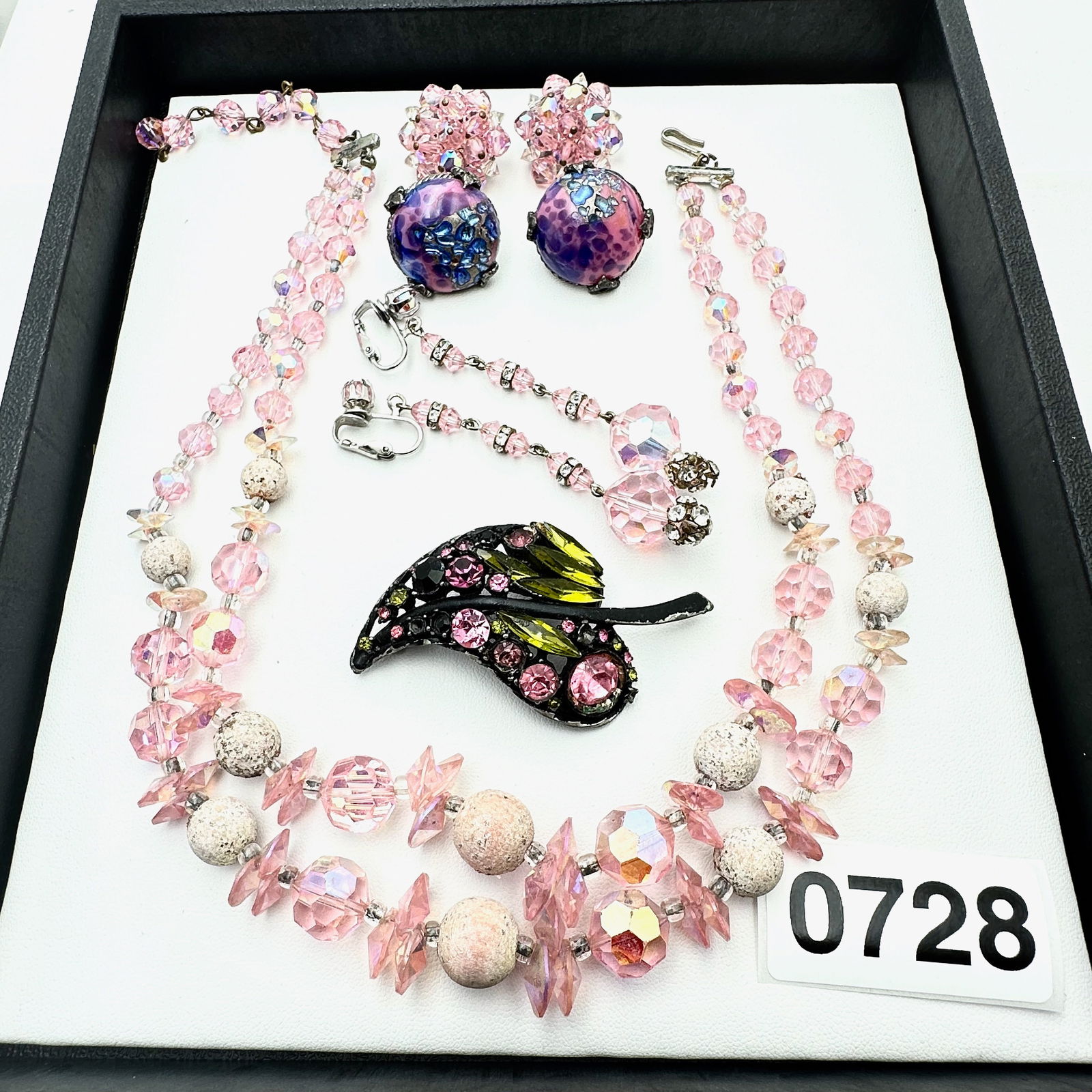 Vintage Jewelry Group Lot Pink Aurora Borealis Necklace Earrings Art Glass Earrings Rhinestone: Vintage Jewelry Group Lot Pink Aurora Borealis Necklace Earrings Art Glass Earrings Rhinestone Brooch Pin