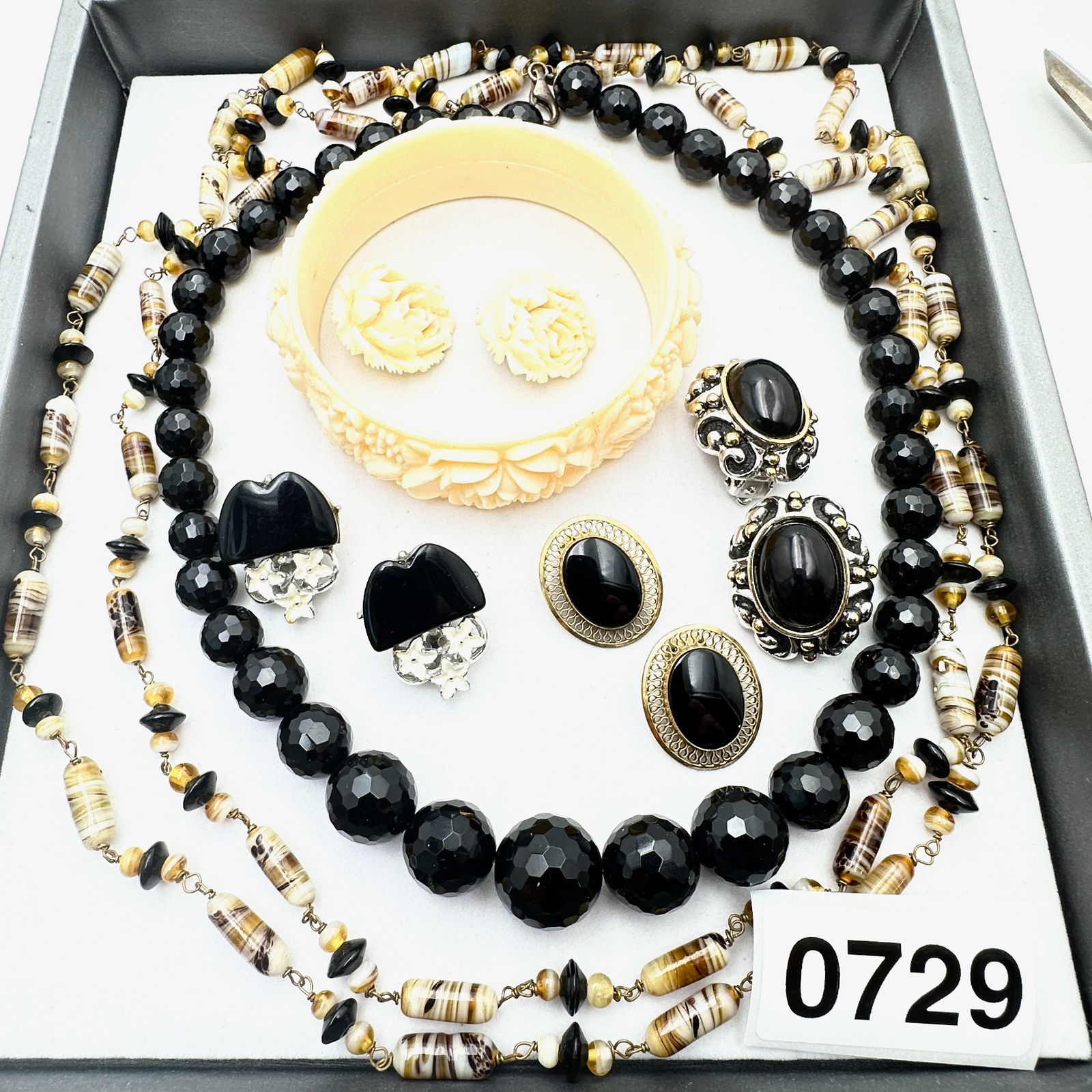 Vintage Jewelry Group Lot Celluloid Bangle Bracelet Clip Earrings Art Glass and Black Glass (1 of 2)