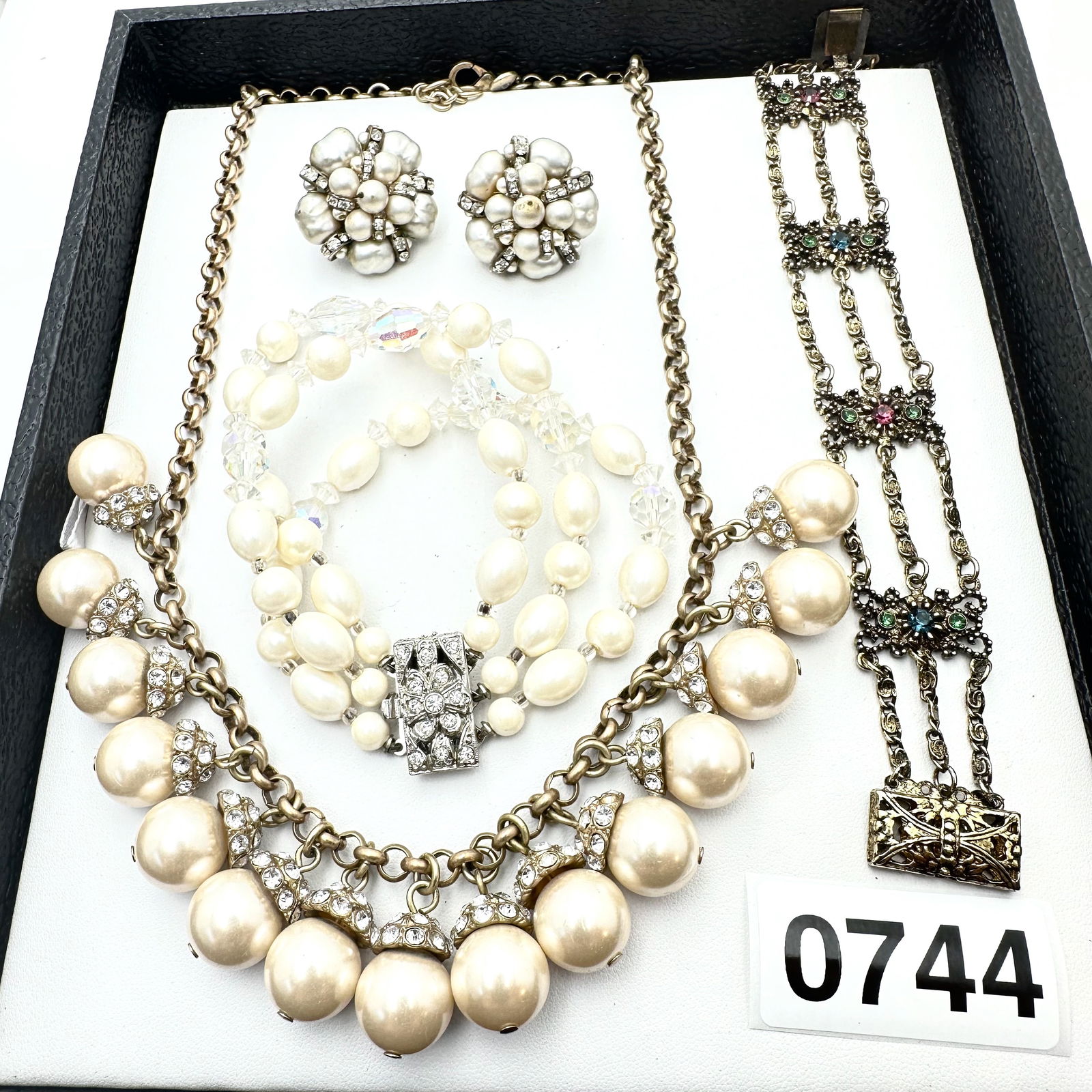 Vintage Jewelry Group Lot Vendome Earrings Rhinestone Bracelet Faux Pearl Gold Tone Necklace: Vintage Jewelry Group Lot Vendome Earrings Rhinestone Bracelet Faux Pearl Gold Tone Necklace