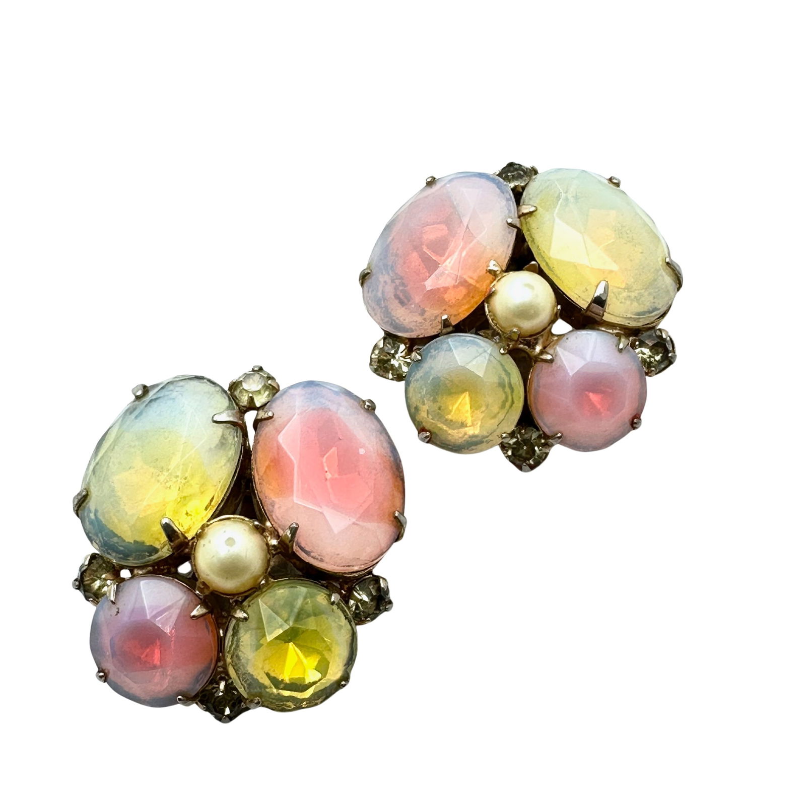 Vintage Kramer Yellow Pink Givre Glass Rhinestone Gold Tone Clip Earrings 1.25 Inch: Vintage Kramer Yellow Pink Givre Glass Rhinestone Gold Tone Clip Earrings 1.25 Inch