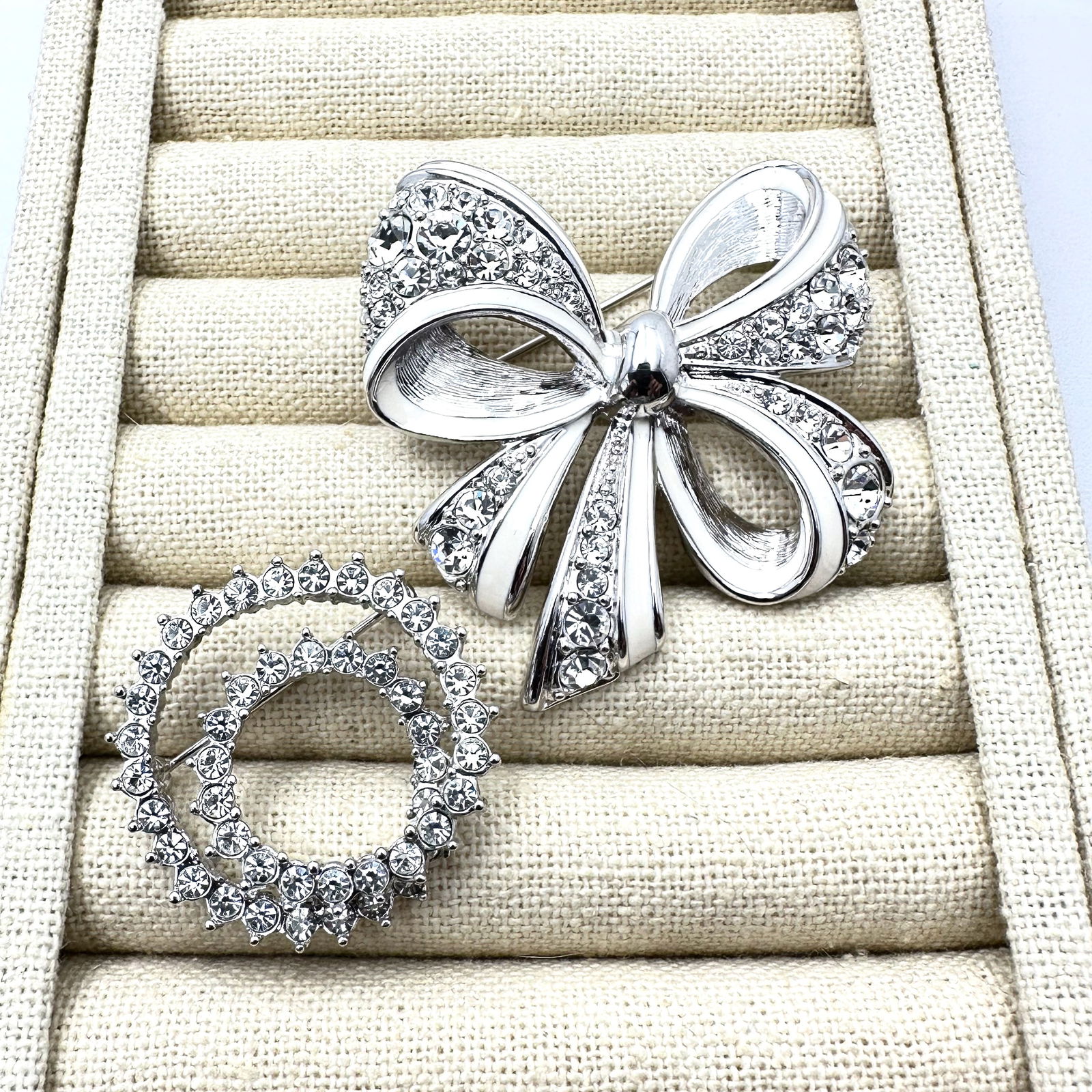 Vintage Nolan Miller Clear Crystal Brooches Pins Silver Tone Enamel Bow: Vintage Nolan Miller Clear Crystal Brooches Pins Silver Tone Enamel Bow