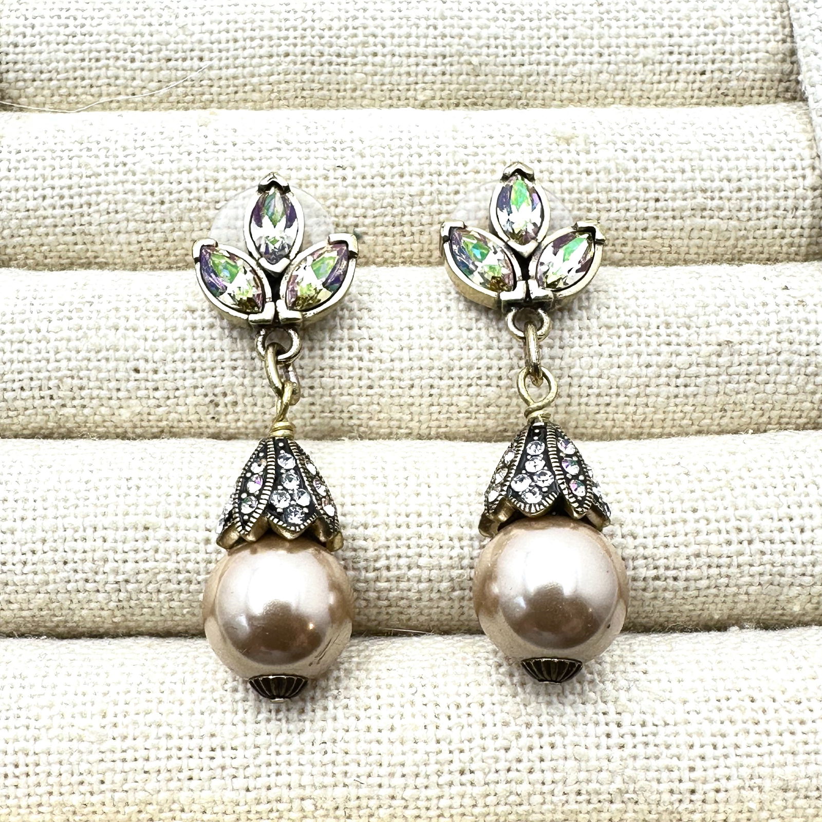 Heidi Daus Crystal and Off White Pearl Pierced Earrings 1.5 Inch: Heidi Daus Crystal and Off White Pearl Pierced Earrings 1.5 Inch
